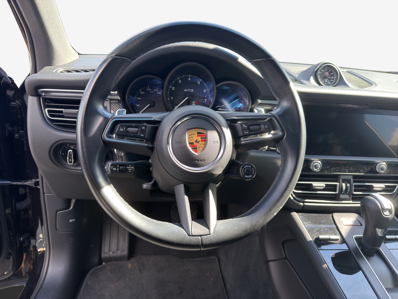 PORSCHE Macan GTS PDK-image-9