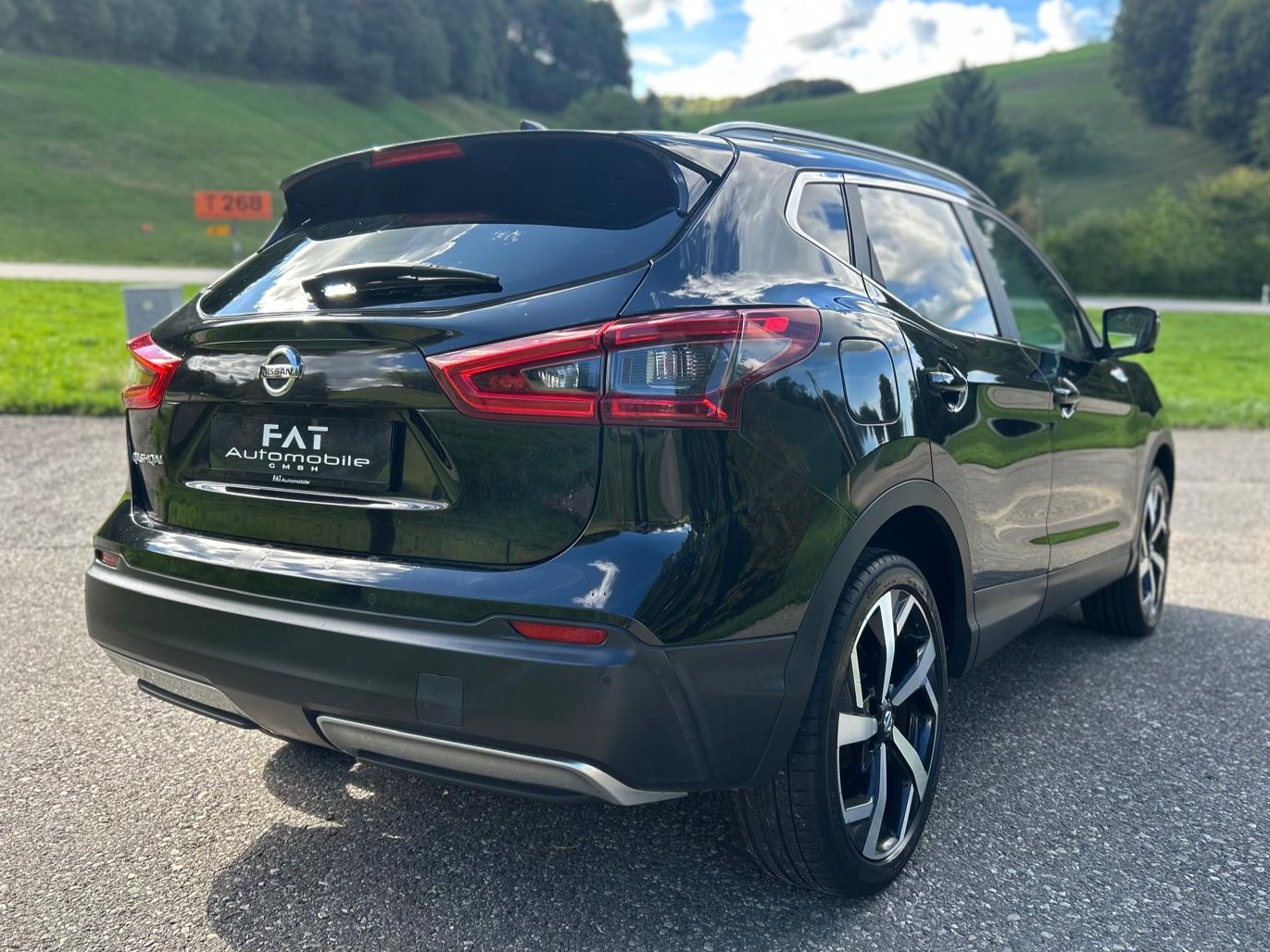 NISSAN Qashqai 1.6 dCi tekna Xtronic CVT-image-4
