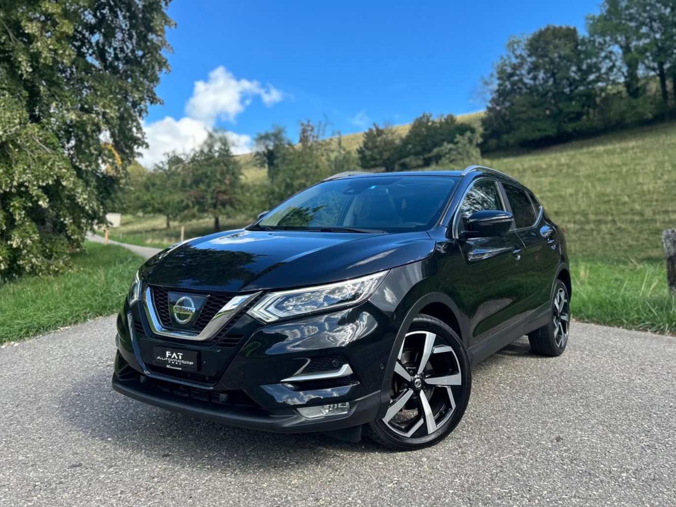 NISSAN Qashqai 1.6 dCi tekna Xtronic CVT-image-0