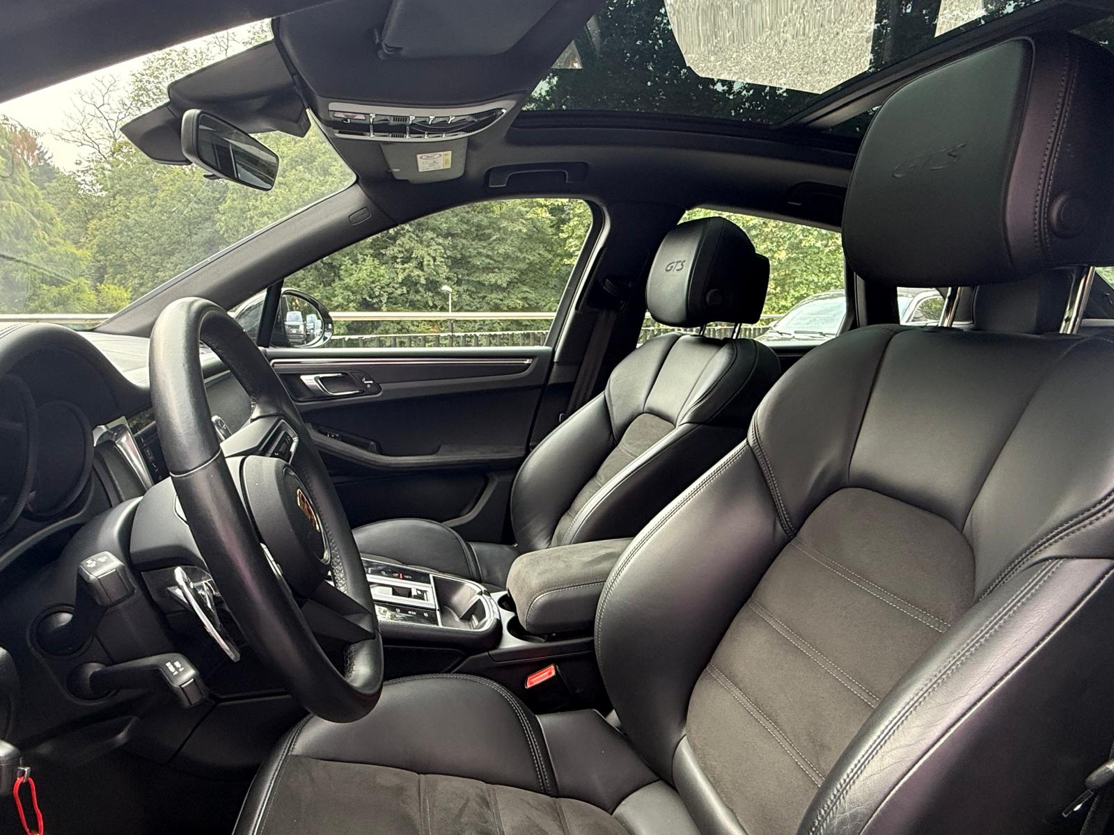 PORSCHE Macan GTS PDK-image-8