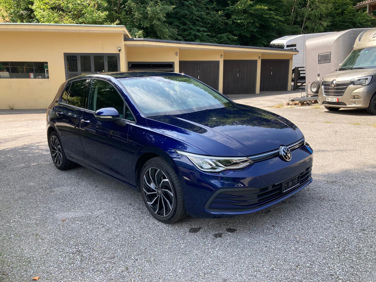 VW Golf 1.0 eTSI mHEV ACTLife DSG-image-0