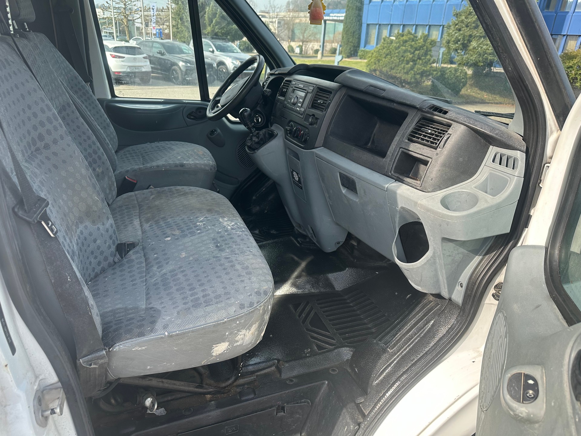 FORD Transit 2.2 TDCi 280 S Trend-image-8