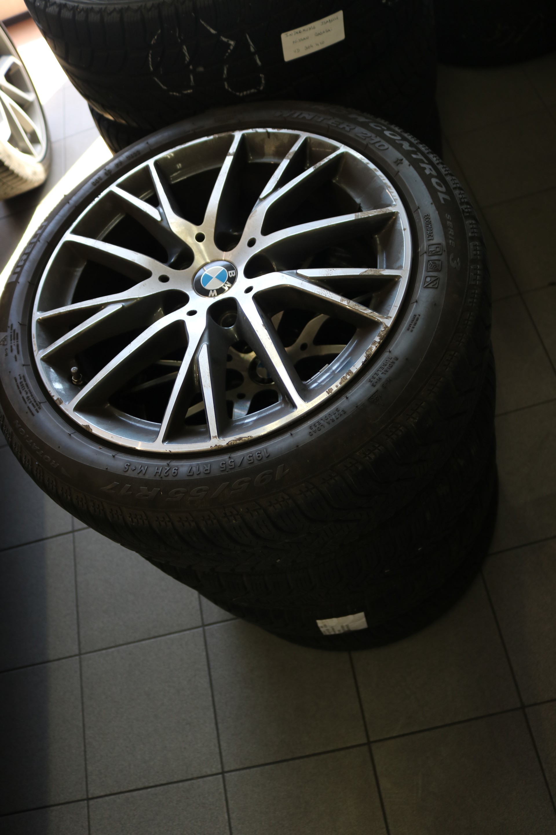 BMW 220i Gran Tourer M Sport Steptronic-image-42
