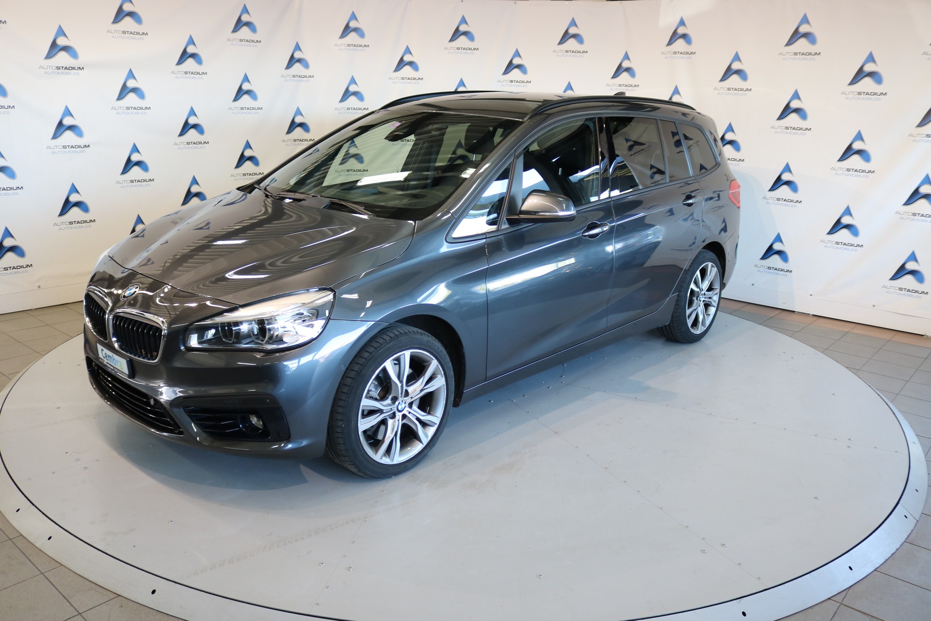 BMW 220i Gran Tourer M Sport Steptronic-image-10