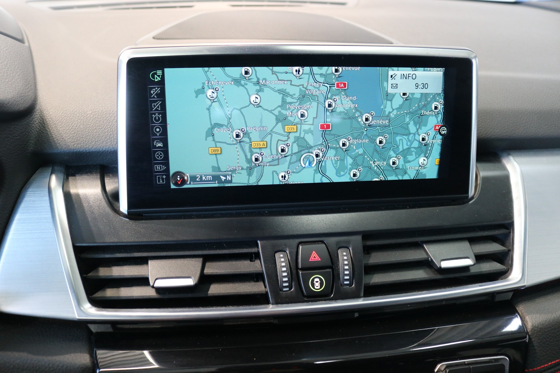 BMW 220i Gran Tourer M Sport Steptronic-image-45
