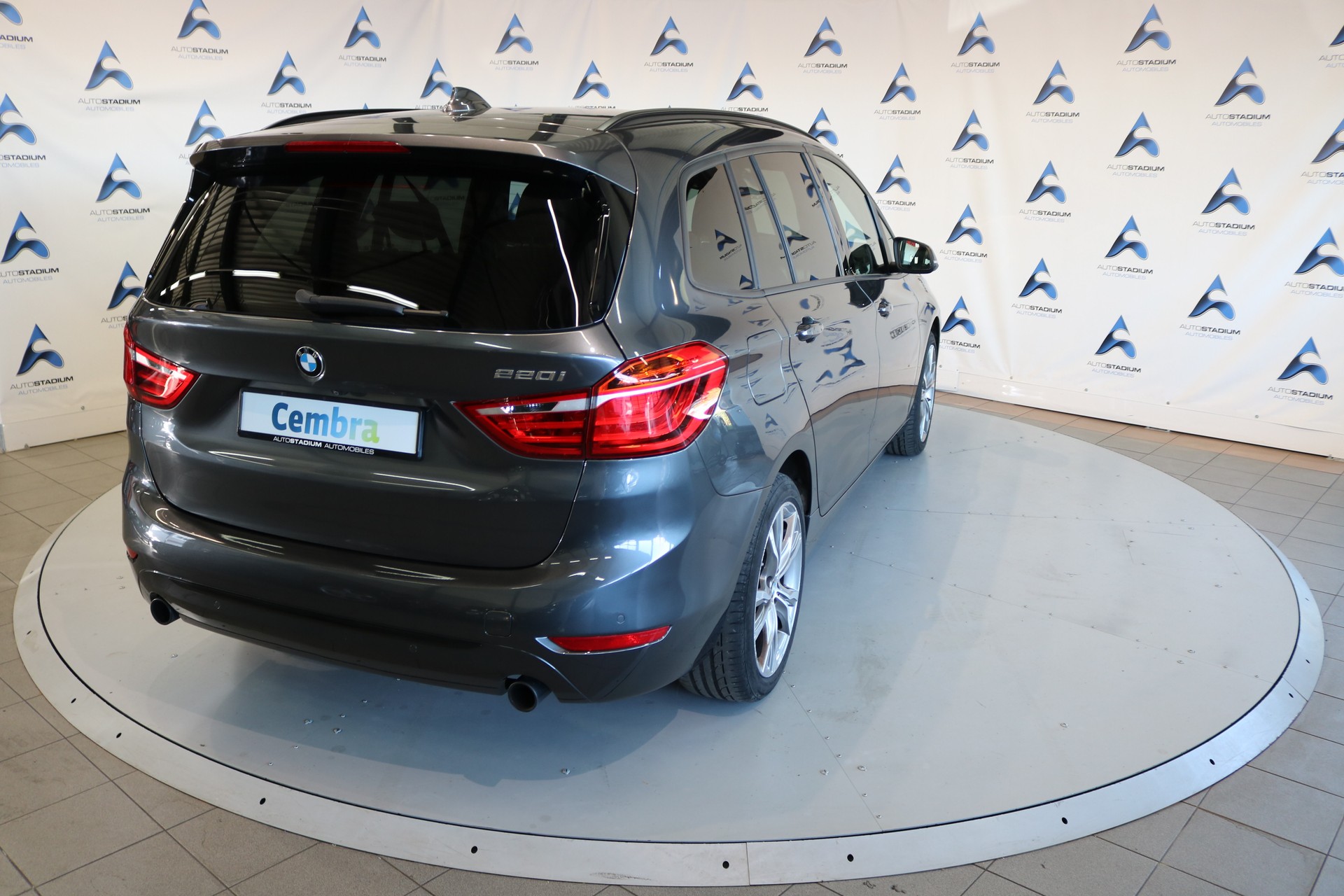 BMW 220i Gran Tourer M Sport Steptronic-image-19