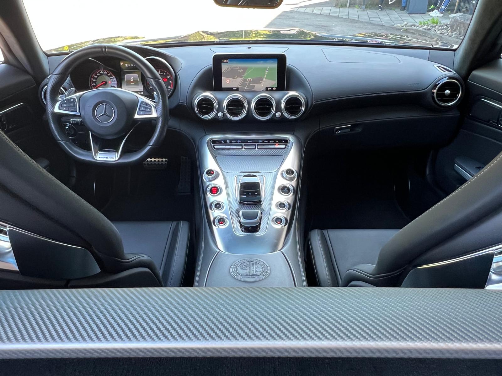 MERCEDES-BENZ AMG GT S Speedshift DCT-image-9