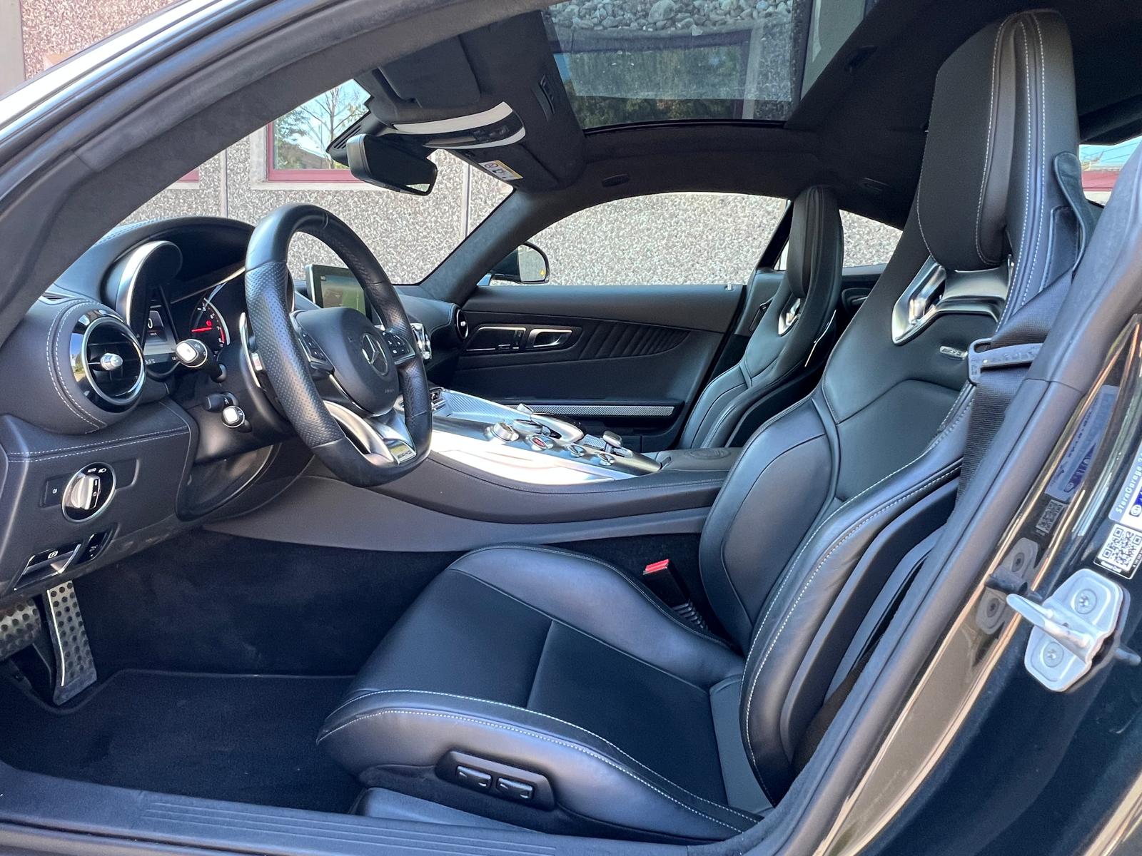 MERCEDES-BENZ AMG GT S Speedshift DCT-image-13