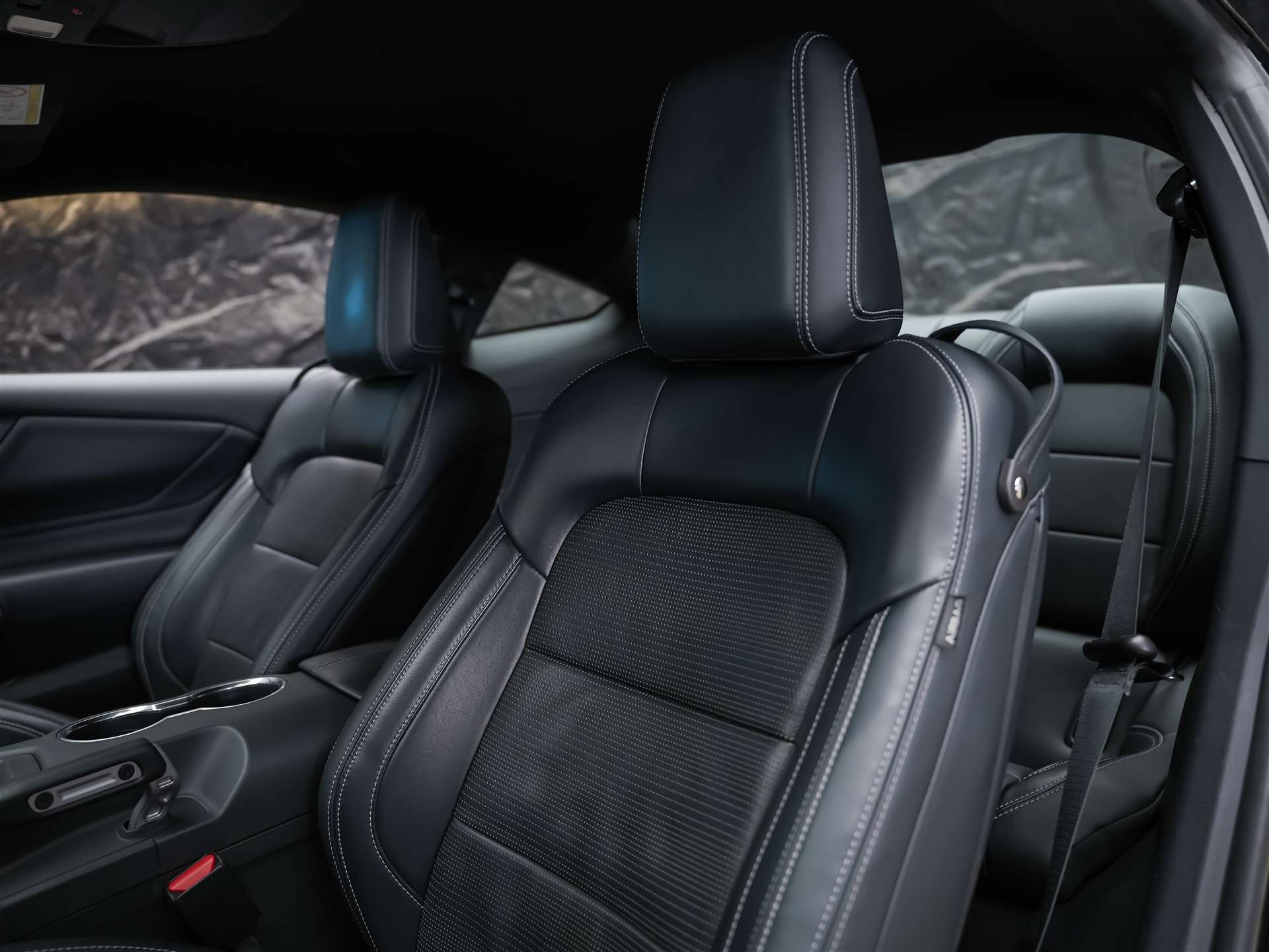 FORD Mustang Coupé 5.0 V8 GT *Facelift*Sitzbelüftung*Lenkradheizung*-image-10