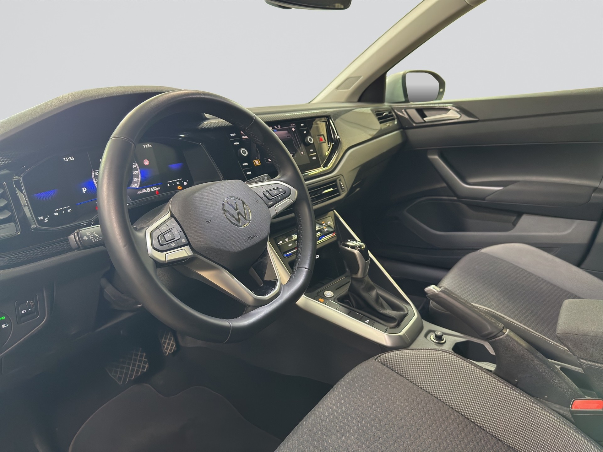 VW Taigo 1.0 TSI Life DSG-image-6