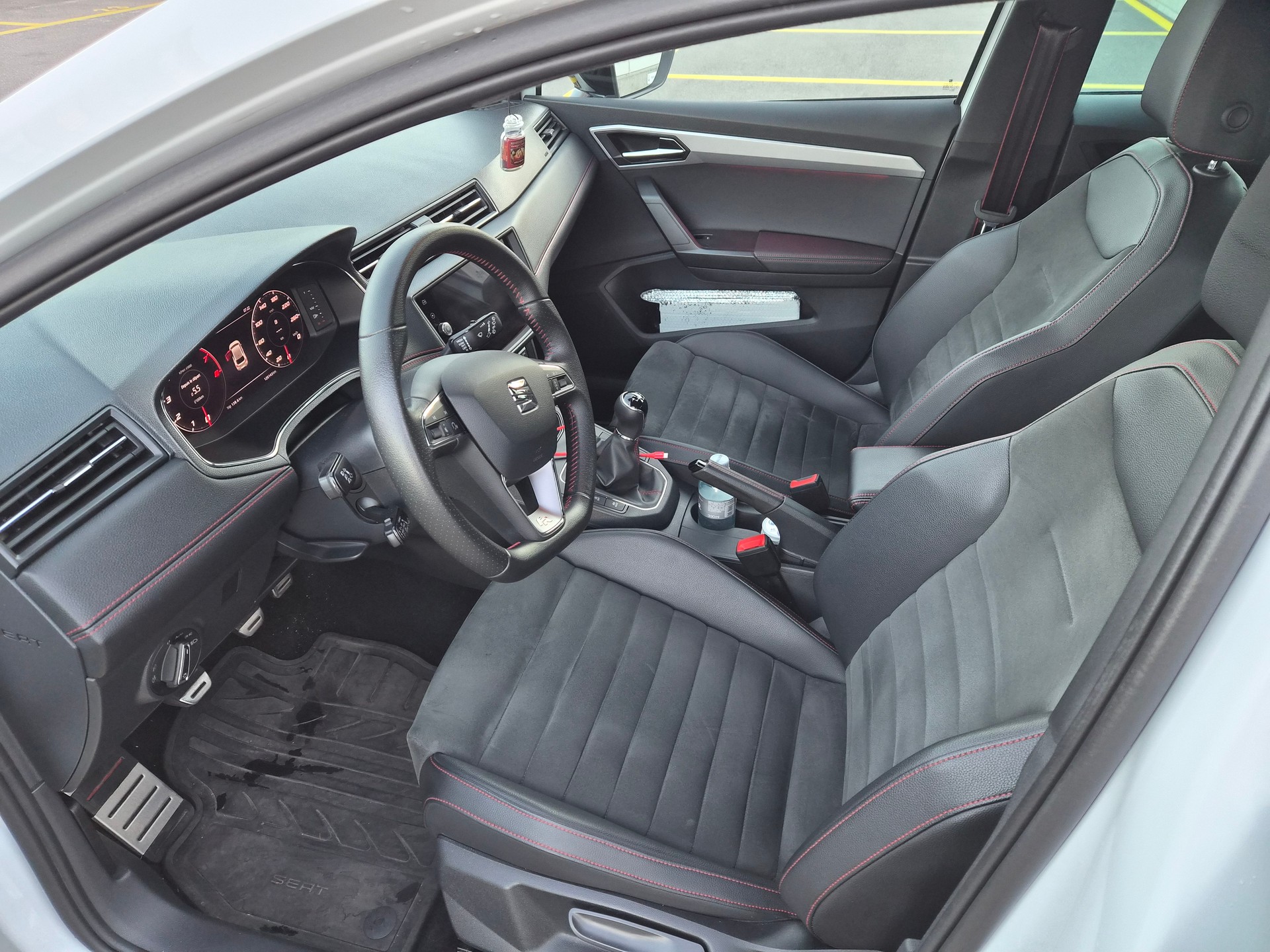 SEAT 1.0 TSI 115 Swiss FR-image-4