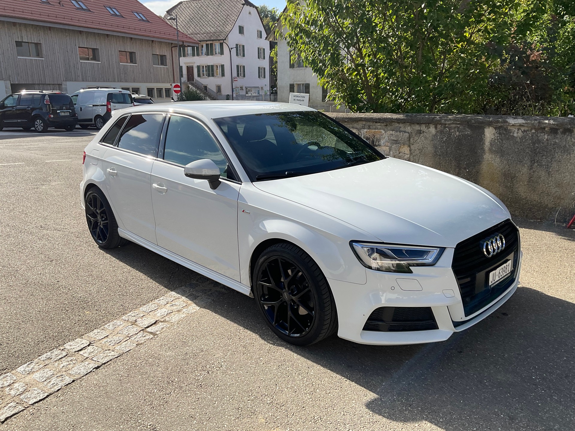 AUDI 1.5 35 TFSI Sport S-Tronic-image-7