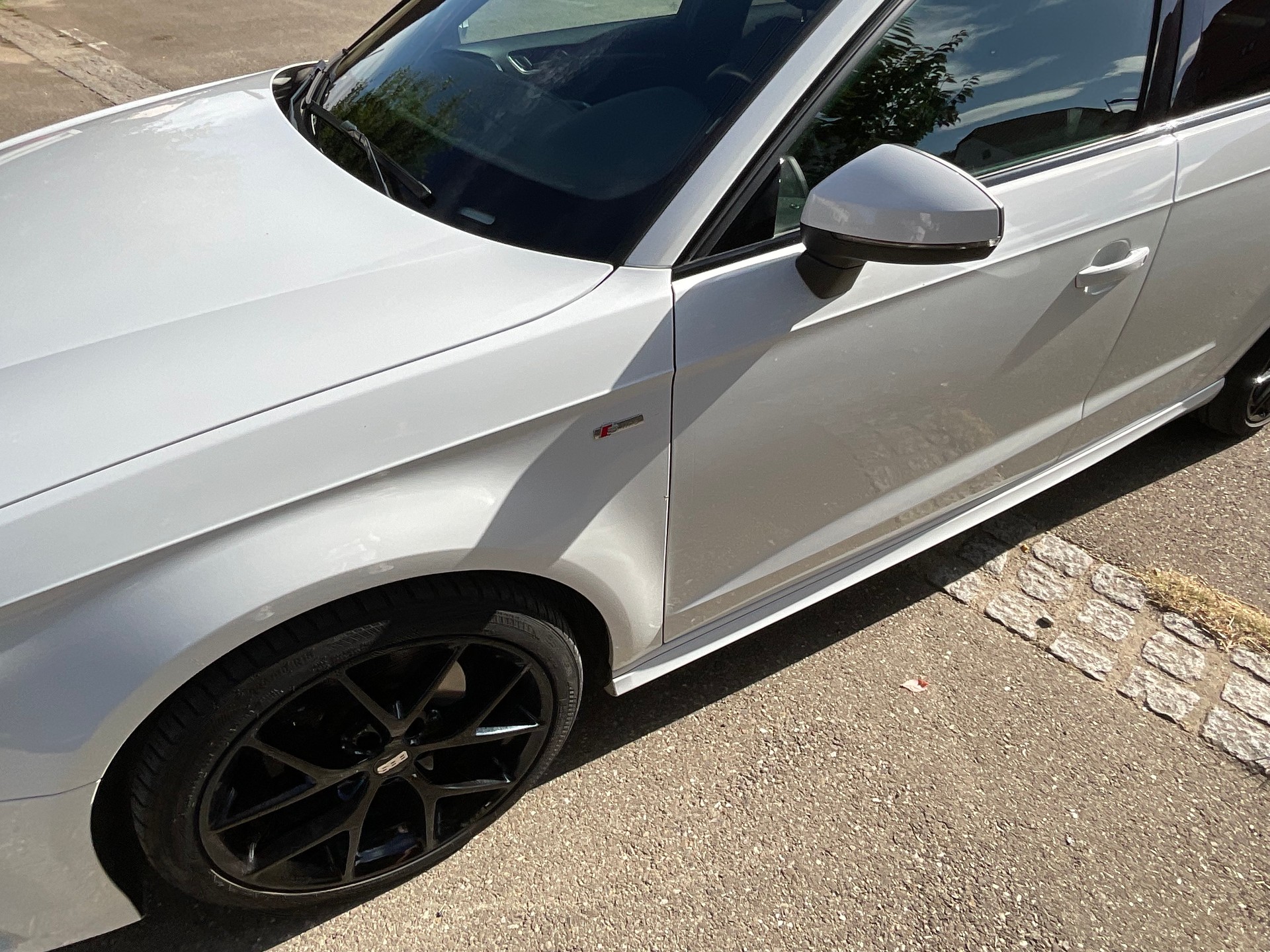 AUDI 1.5 35 TFSI Sport S-Tronic-image-4