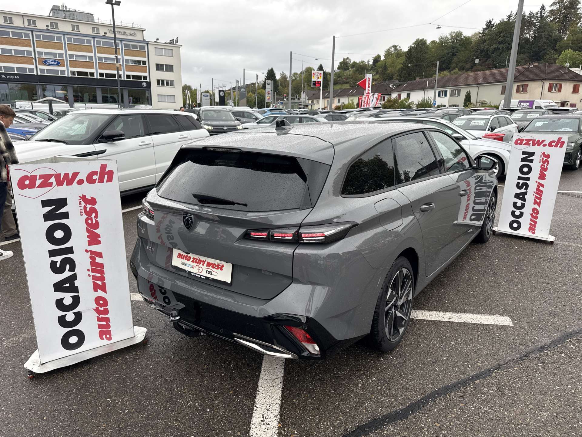 PEUGEOT 308 SW 1.5 BlueHDI Allure EAT-Automat-image-2