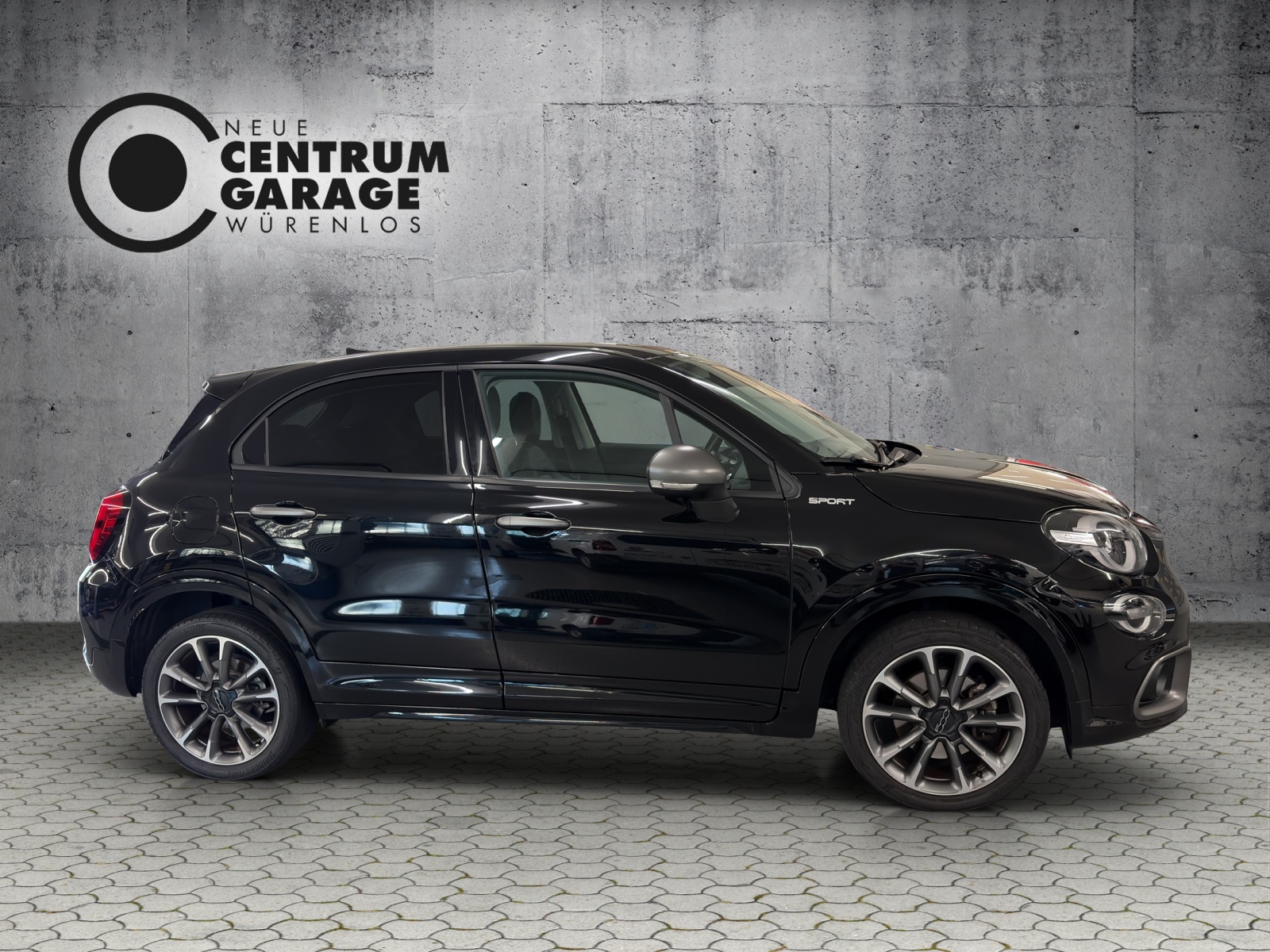 FIAT 500X 1.5 Hybrid Sport DCT-image-2