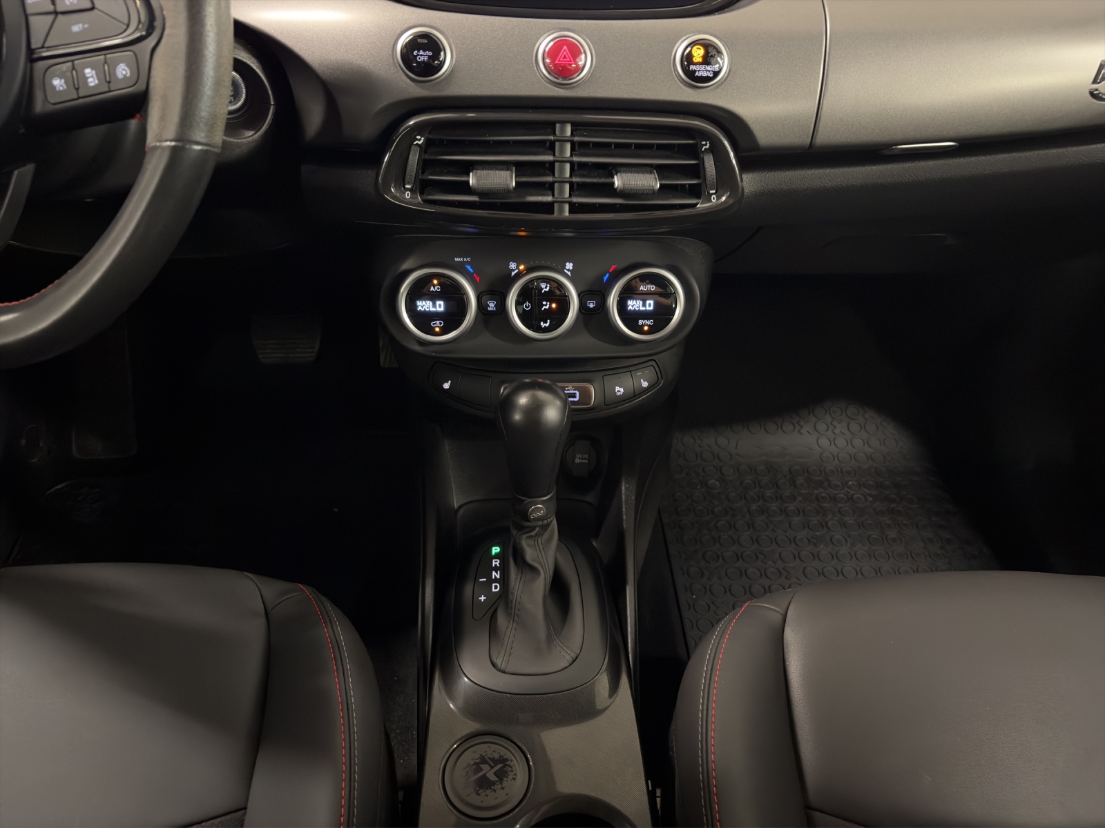 FIAT 500X 1.5 Hybrid Sport DCT-image-13