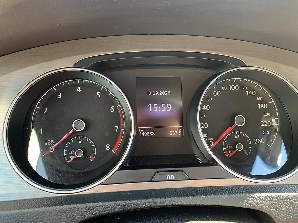 VW Golf 1.4 TSI R-Line Design-image-3