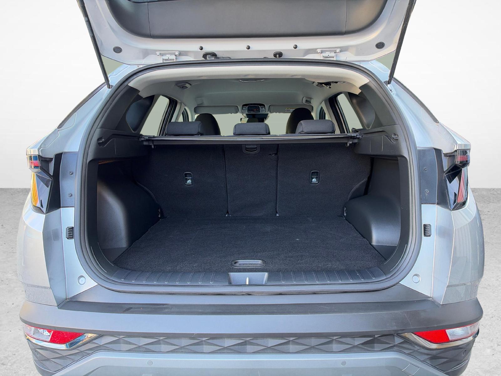 HYUNDAI Tucson 1.6 T-GDi Amplia 4WD-image-11