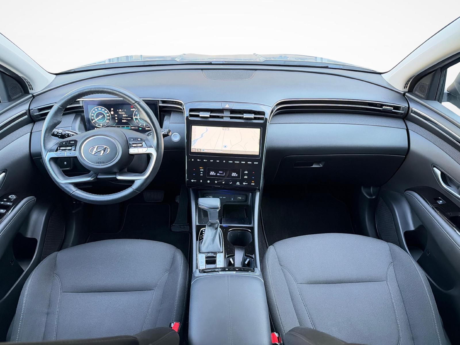 HYUNDAI Tucson 1.6 T-GDi Amplia 4WD-image-8