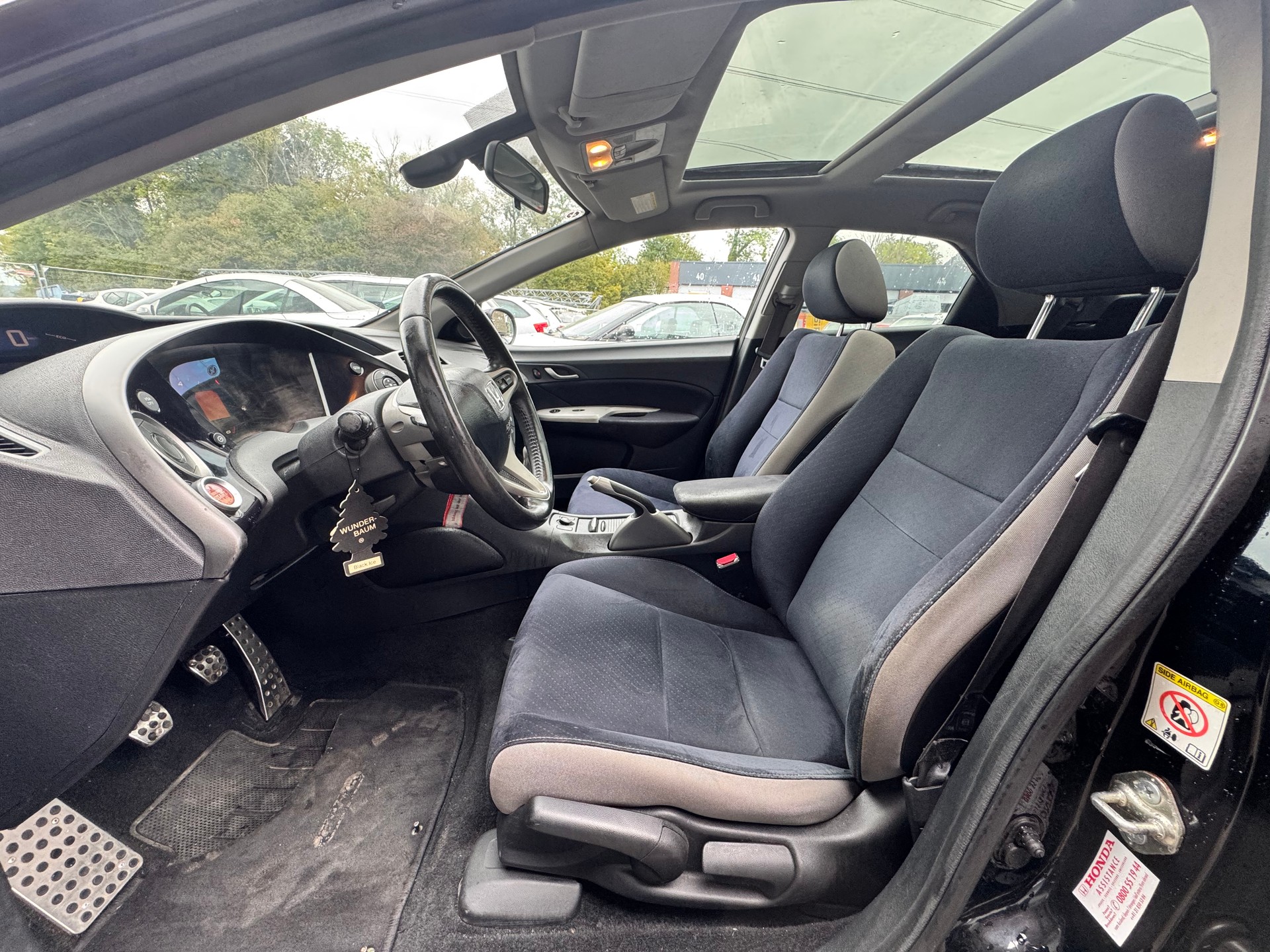 HONDA Civic 1.8i Sport-image-8