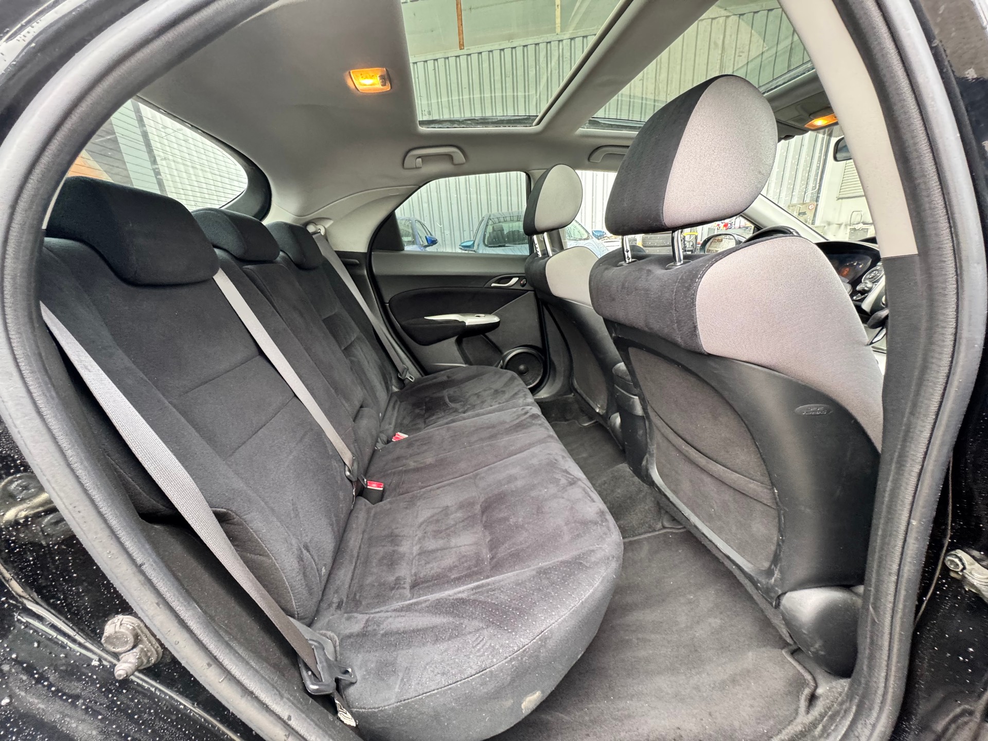 HONDA Civic 1.8i Sport-image-11