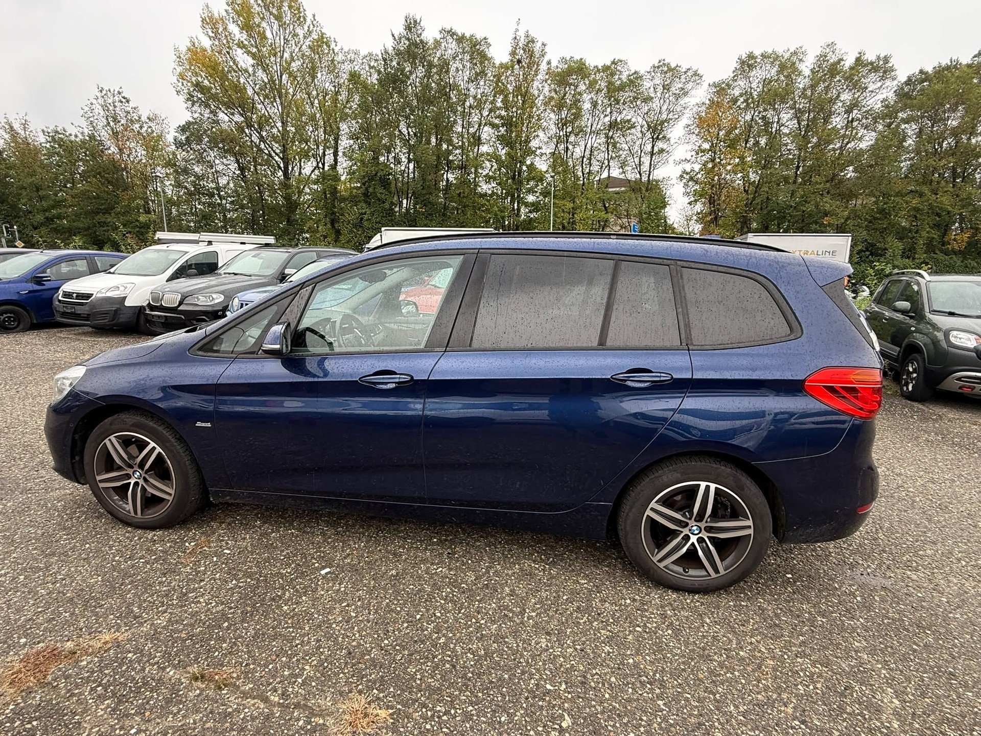 BMW 218d xDrive Gran Tourer Steptronic-image-7
