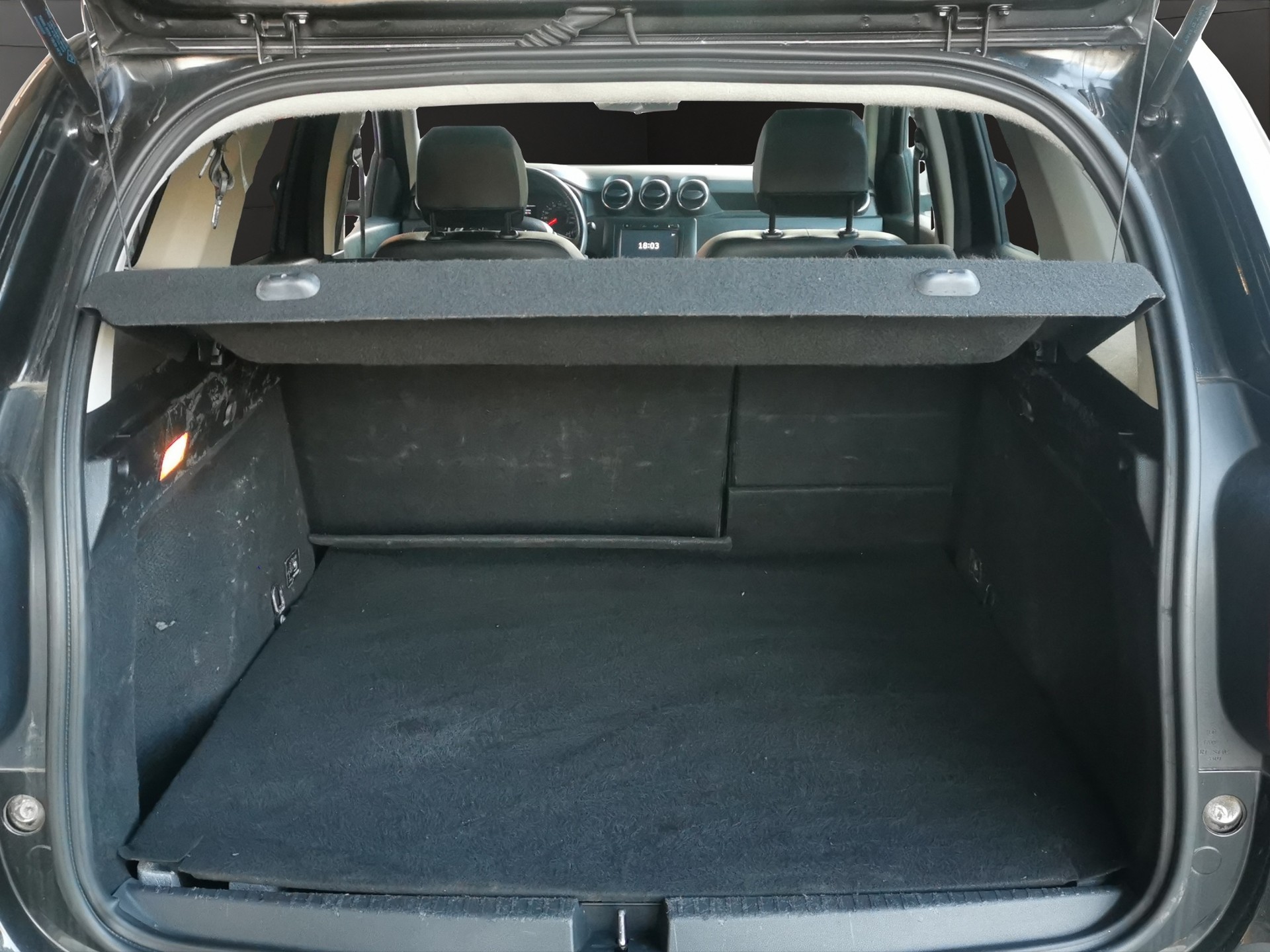 DACIA Duster TCe 125 Prestige 4x4-image-8