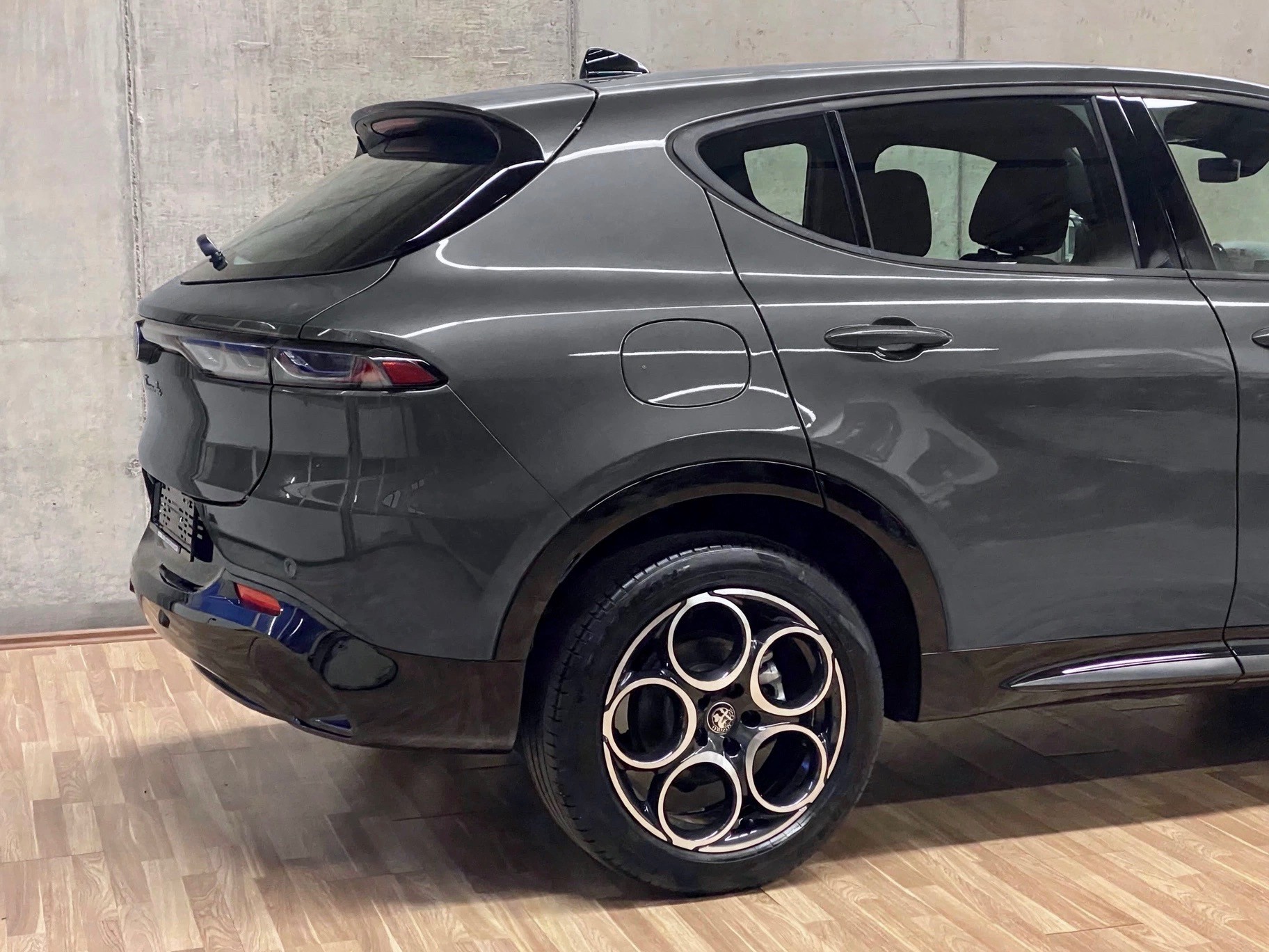 ALFA ROMEO Tonale 1.3 *Plug-in-Hybrid*Swiss*4x4*Sprint*Q4*-image-24