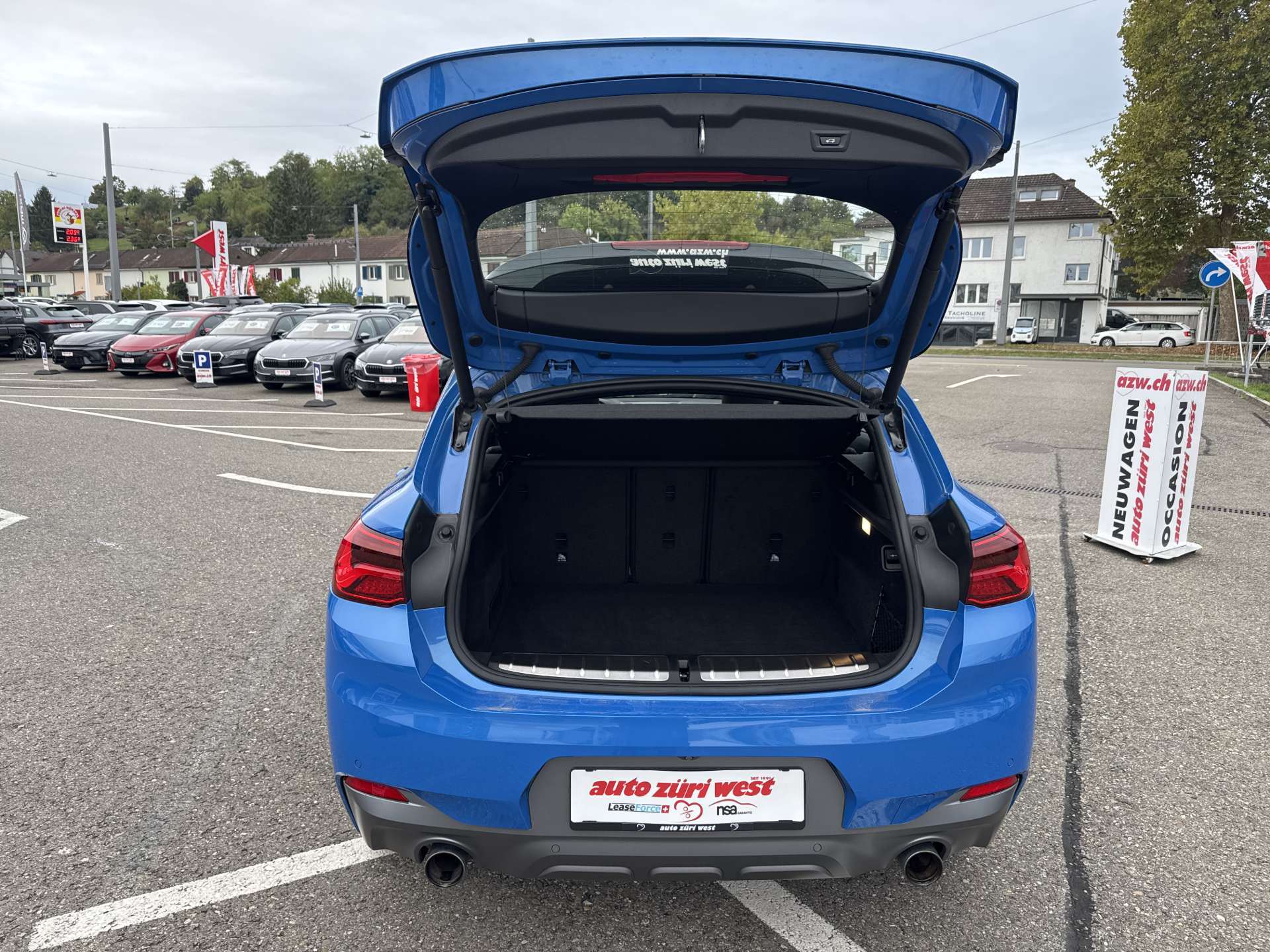 BMW X2 sDrive 20i M Sport Steptronic-Automat-image-7
