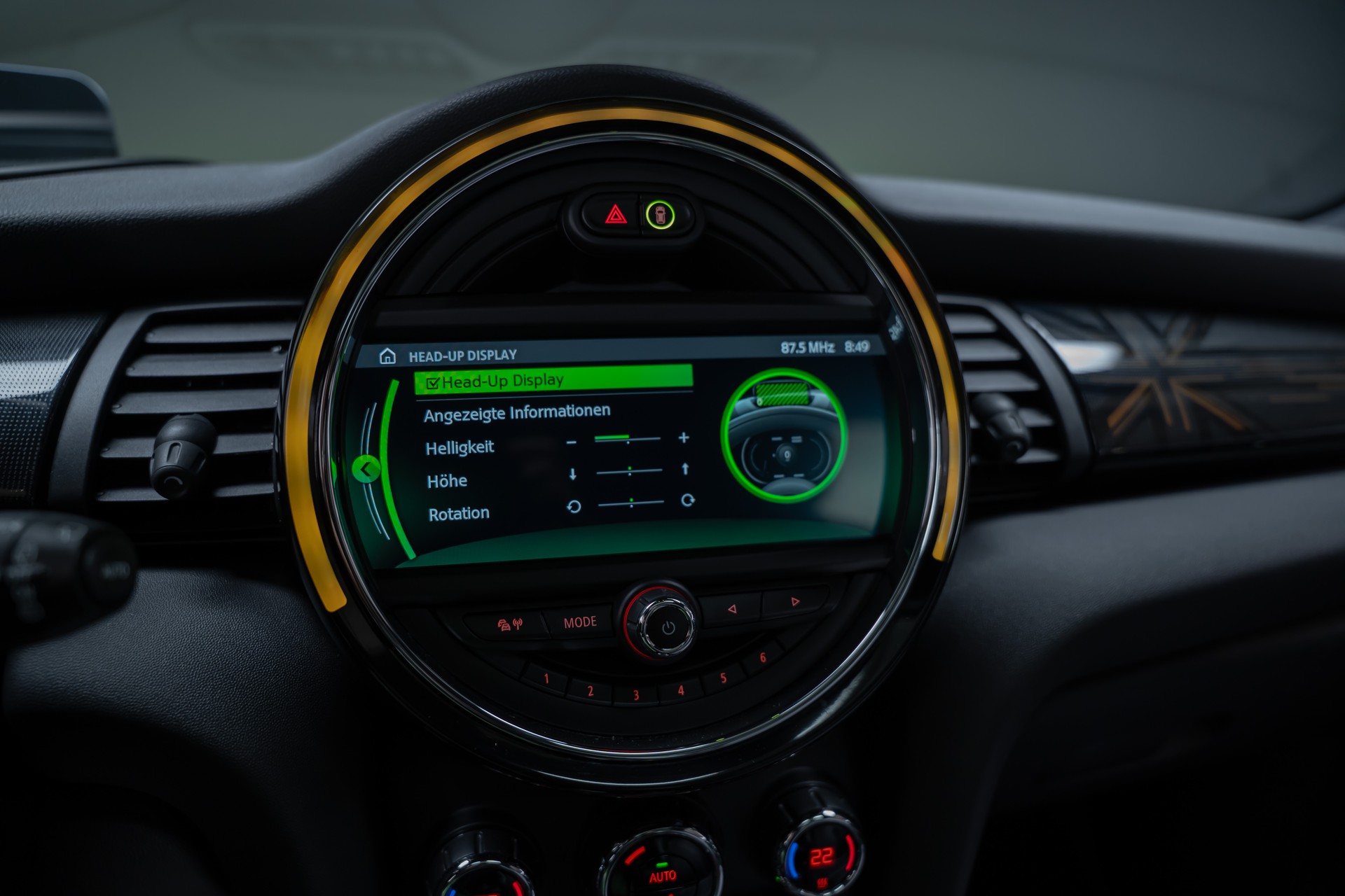 MINI Cooper S SDKG / CH-Fahrzeug / Panorama / Rückfahrkamera-image-23