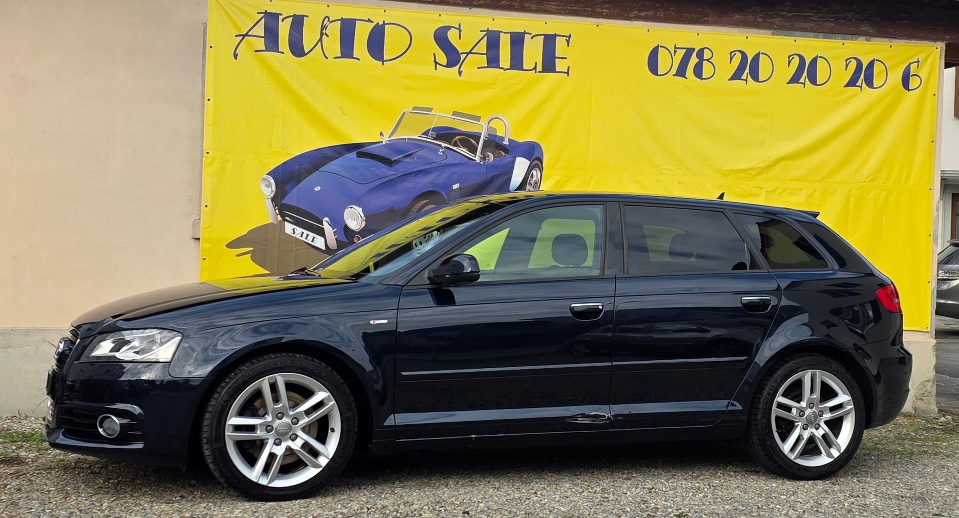 AUDI A3 Sportback 2.0 TDI Attraction quattro-image-1