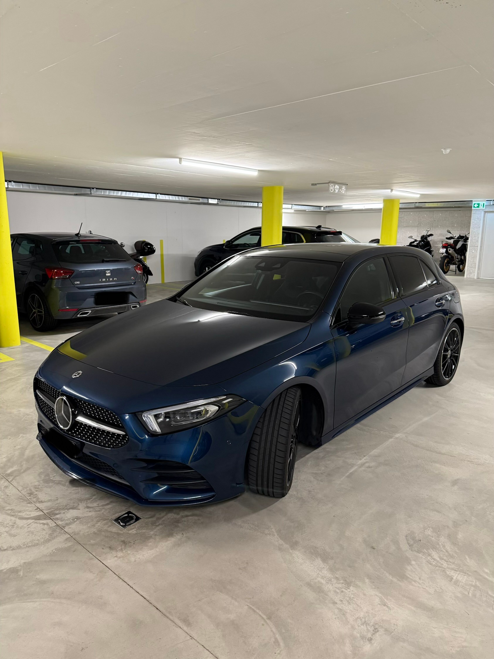 MERCEDES-BENZ A 180 Night Star-image-1