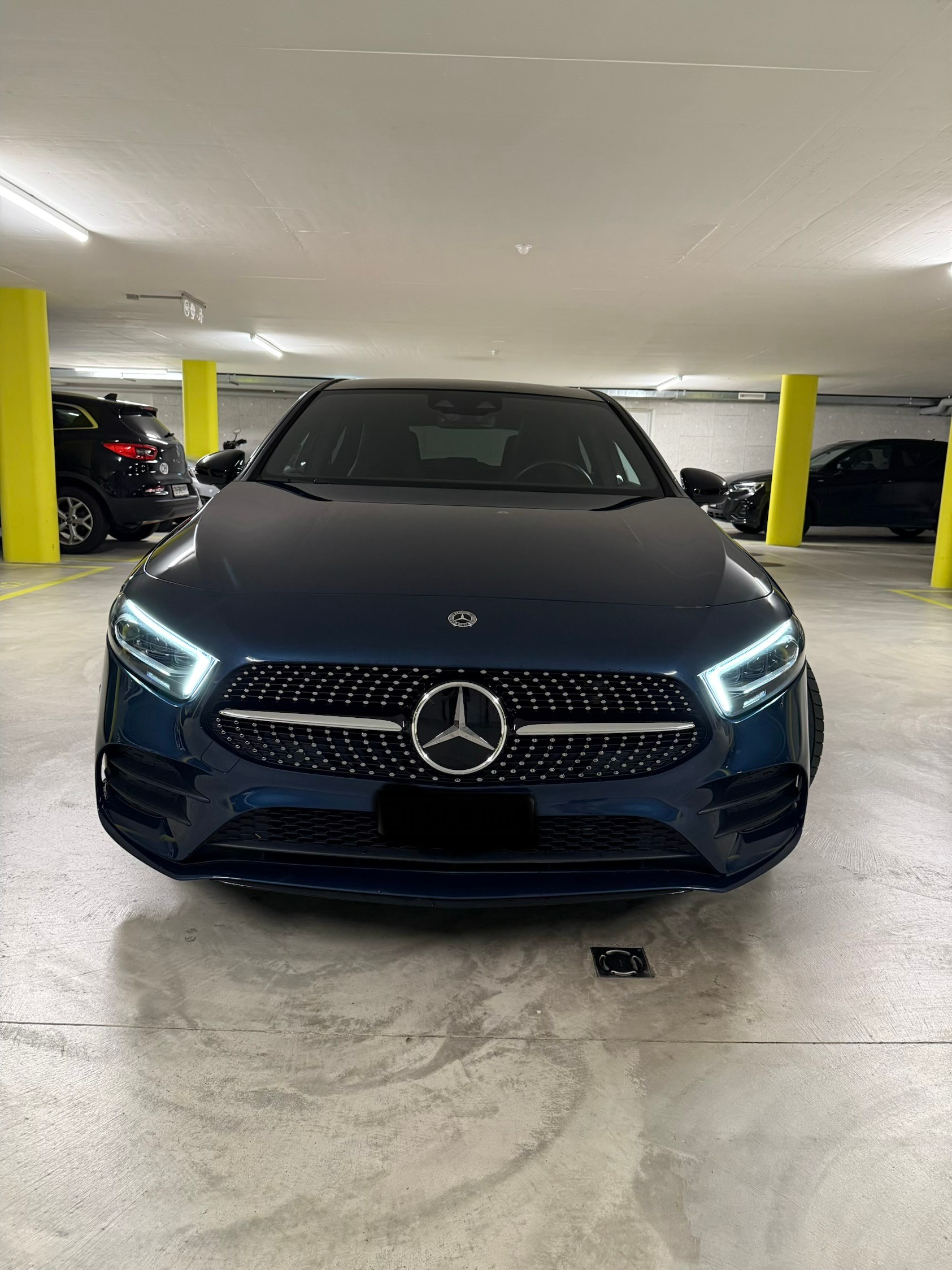 MERCEDES-BENZ A 180 Night Star-image-0