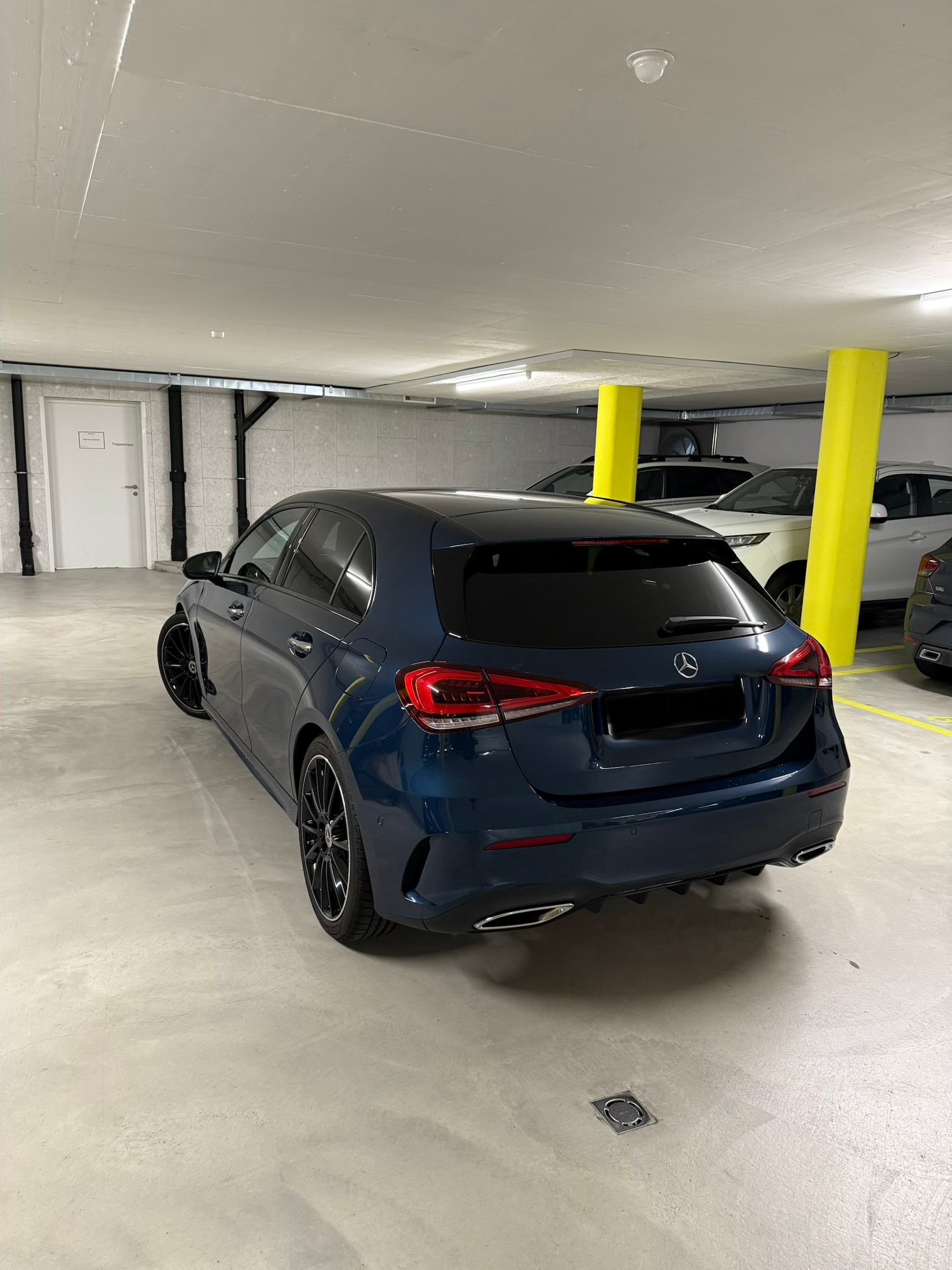 MERCEDES-BENZ A 180 Night Star-image-2
