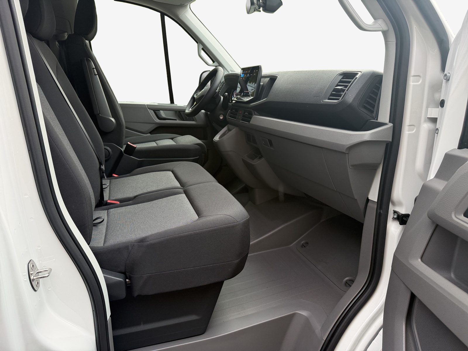 VW Crafter 35 2.0 BiTDI Entry L3 A-image-8