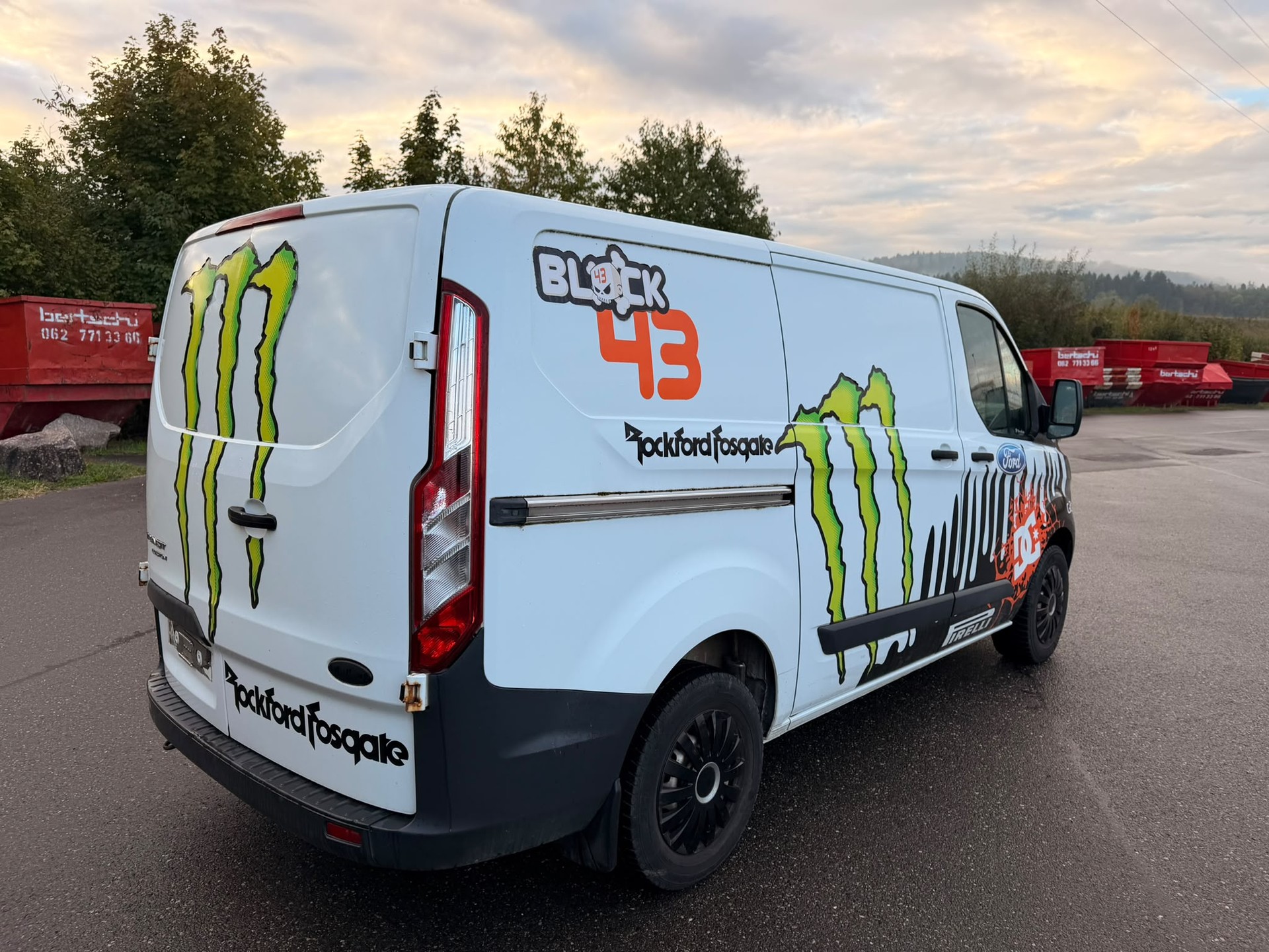 FORD Transit Custom Van 250 L1H1 Ambiente-image-4
