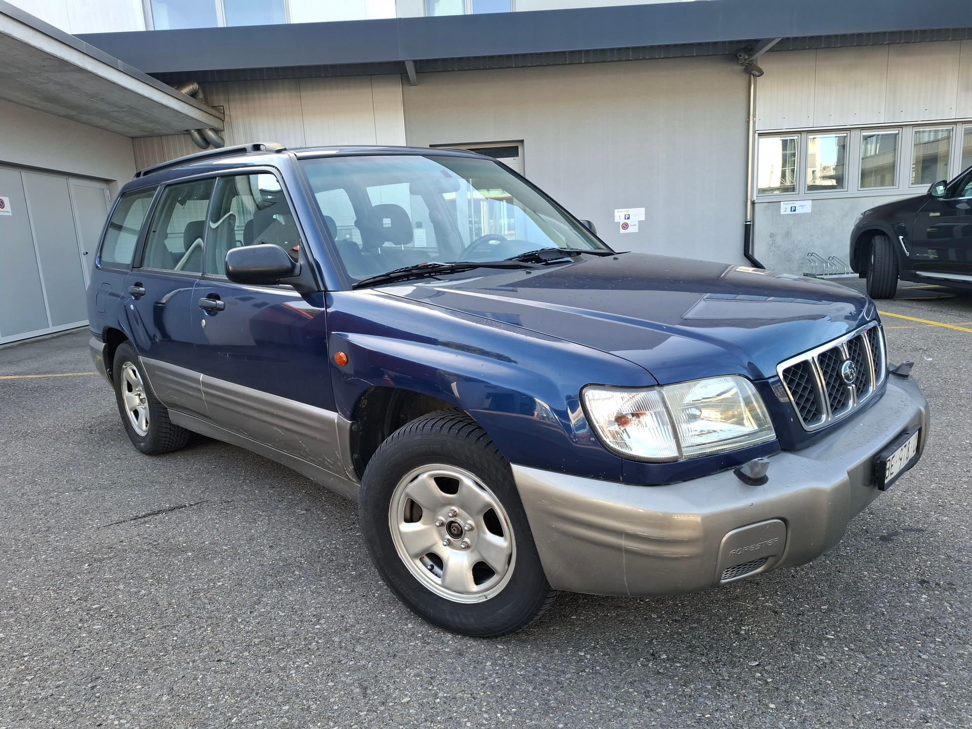 SUBARU Forester 2.0 Comfort Automatic-image-0