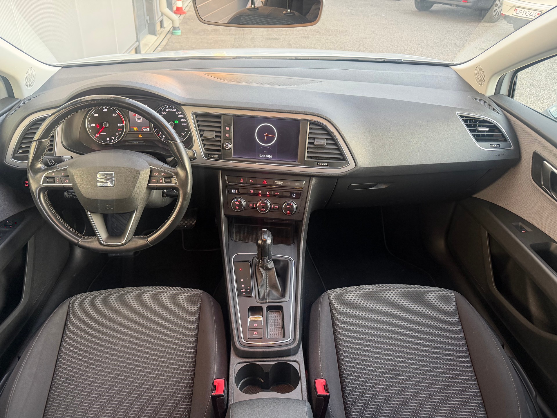 SEAT Leon ST 1.6 TDI CR Style DSG Frisch Ab MFK-image-7