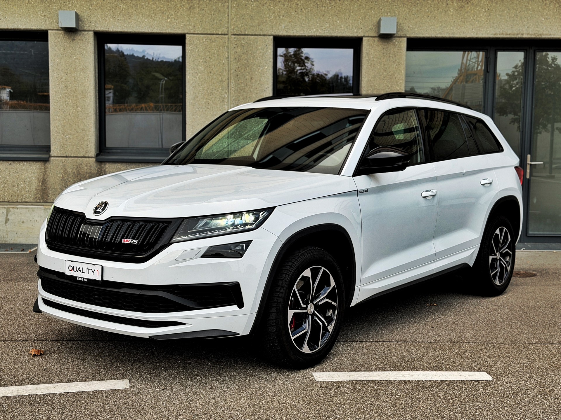 SKODA Kodiaq 2.0 Bi-TDI SCR RS 4x4 DSG-image-0