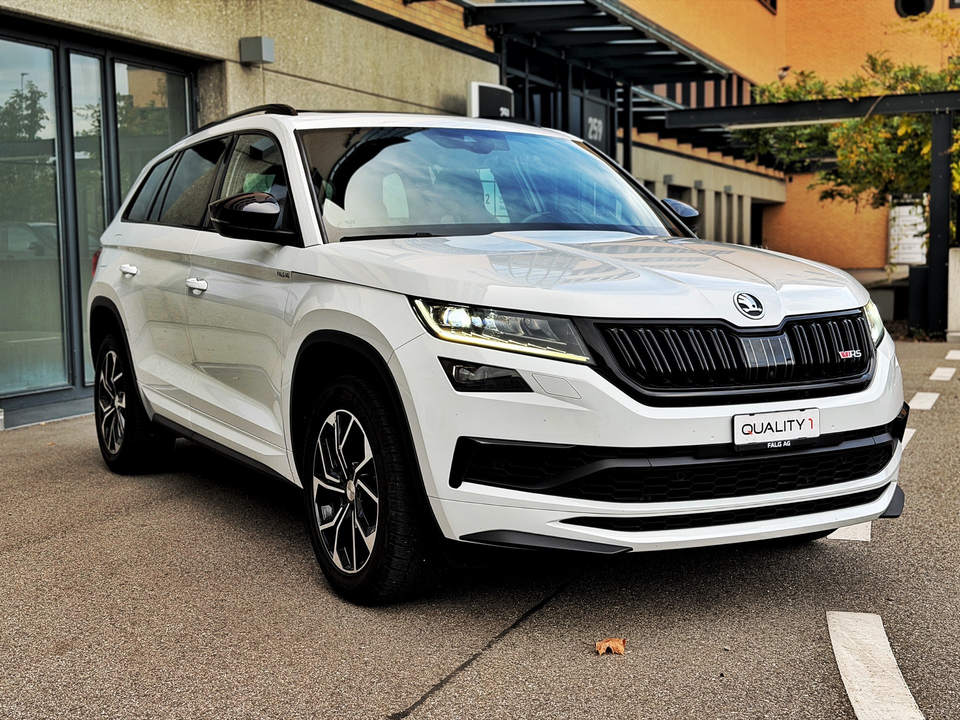 SKODA Kodiaq 2.0 Bi-TDI SCR RS 4x4 DSG-image-5