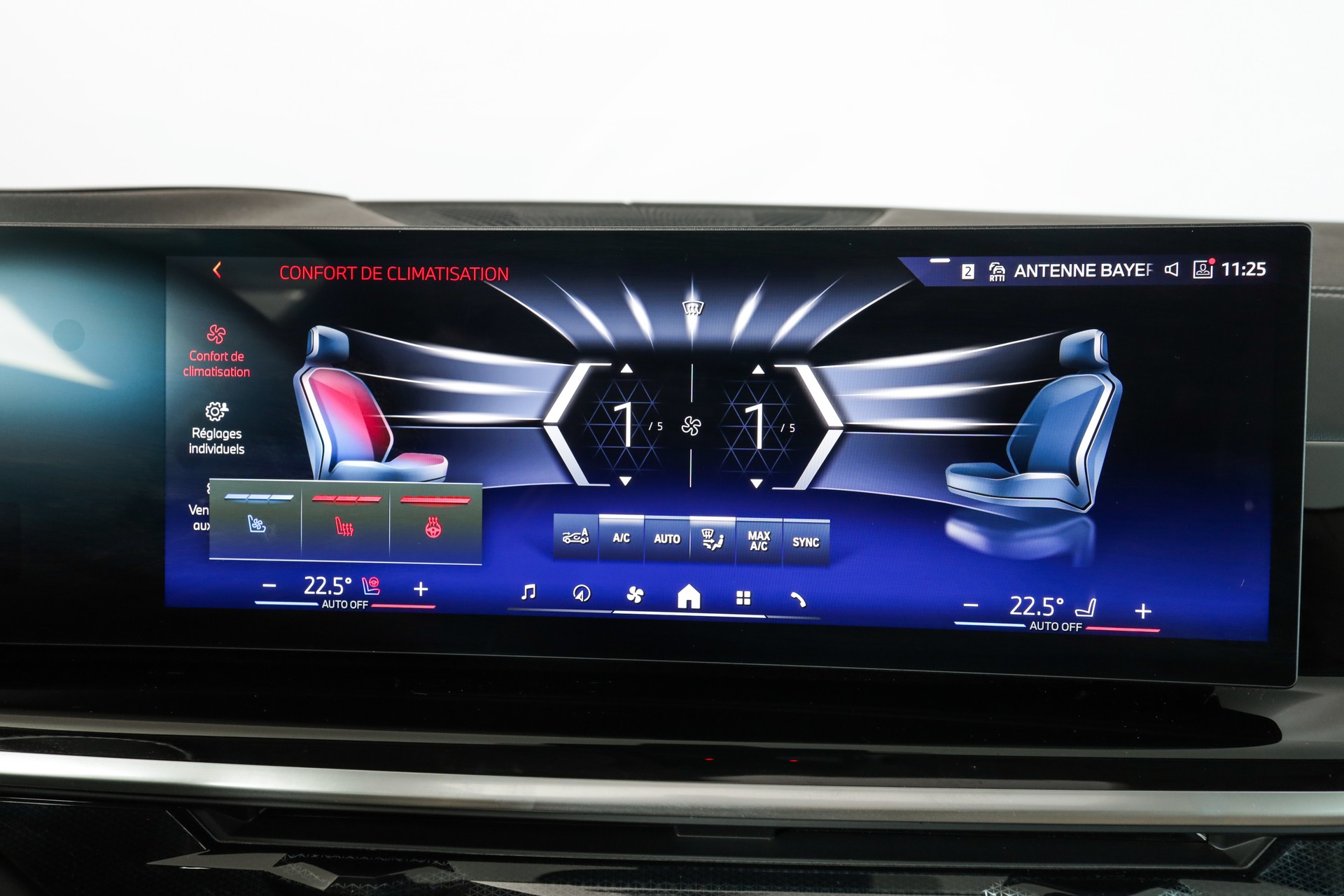 BMW X7 xDrive 48V 40d • Aventurinrot III • Individual Merino Elfenbeinweiss • Véhicule suisse-image-25