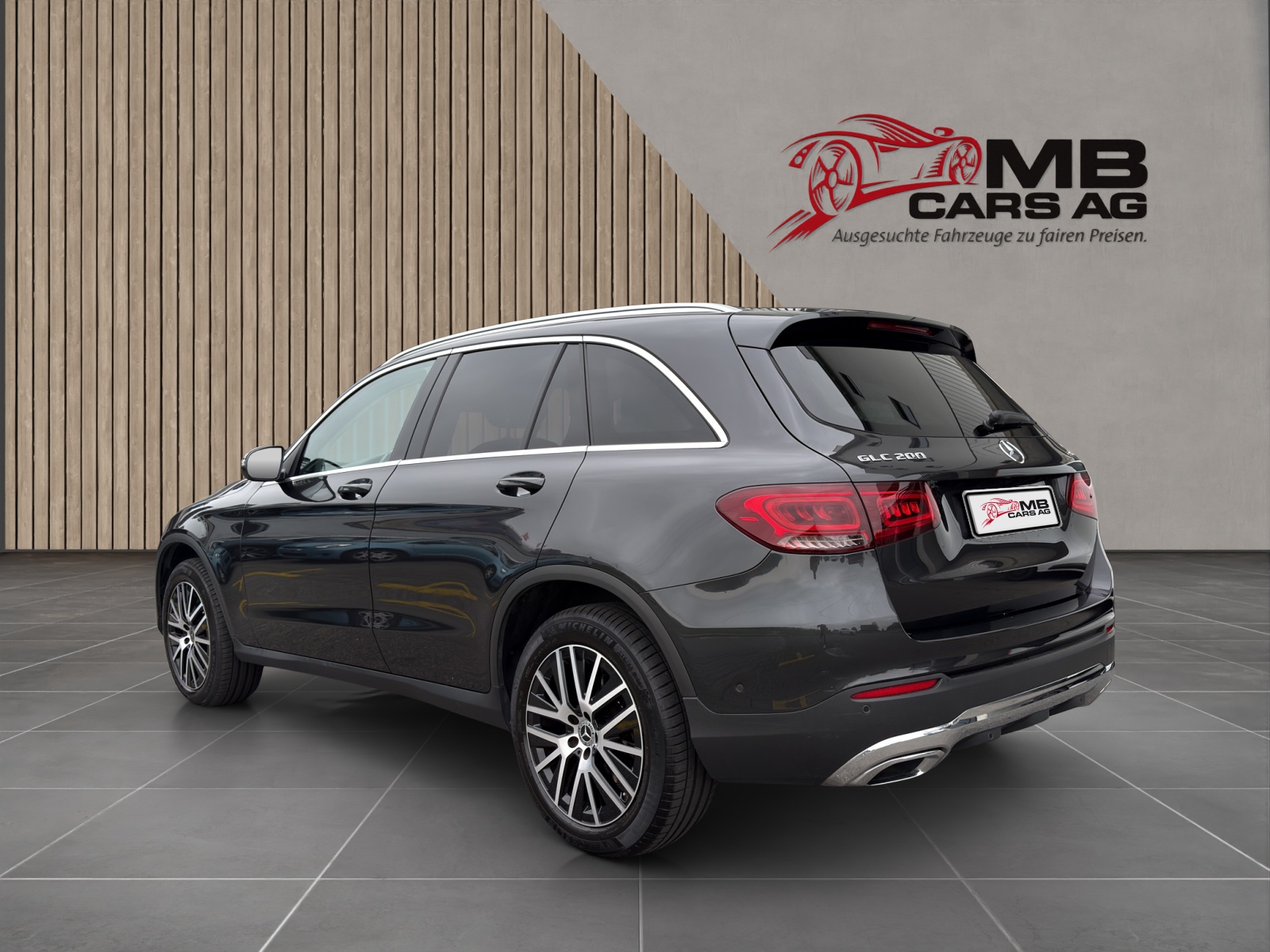 MERCEDES-BENZ GLC 200 4Matic 9G-Tronic-image-2