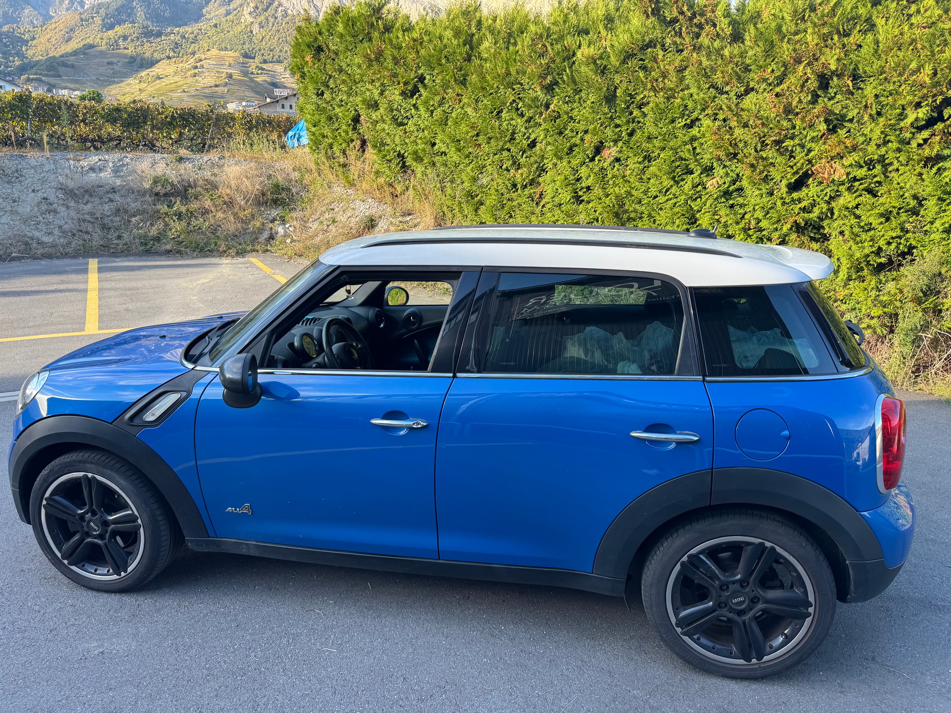 MINI Countryman Cooper D ALL4 Snowhill-image-8
