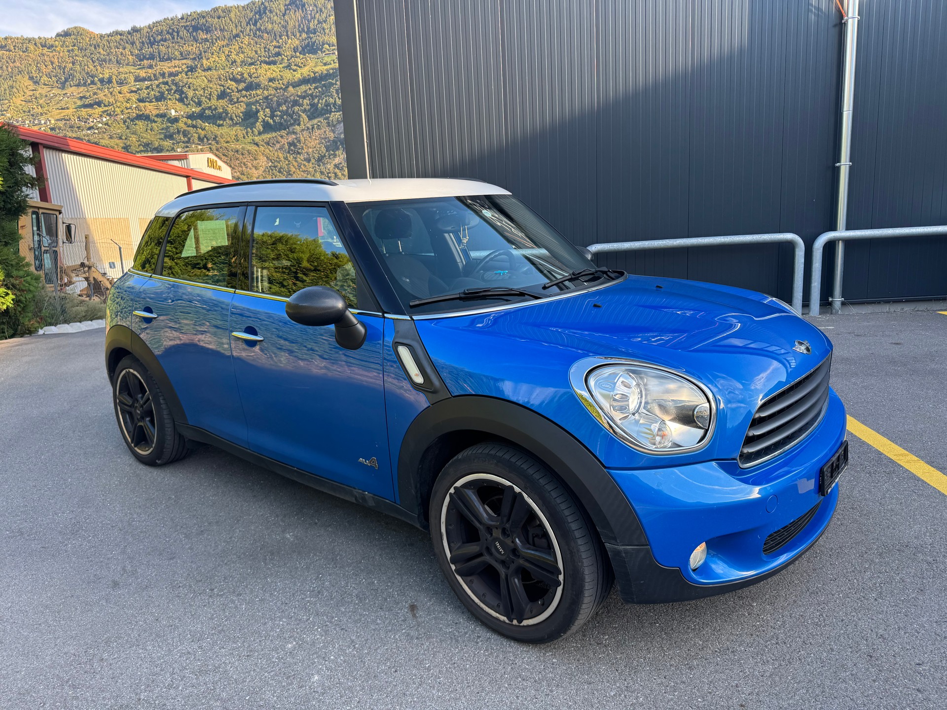 MINI Countryman Cooper D ALL4 Snowhill-image-2
