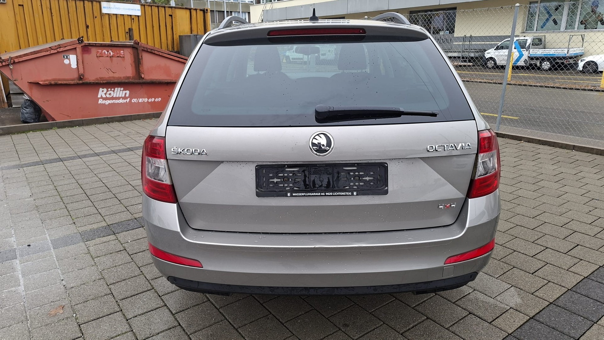 SKODA Octavia Combi 1.8 TSI Elegance 4x4 DSG-image-5