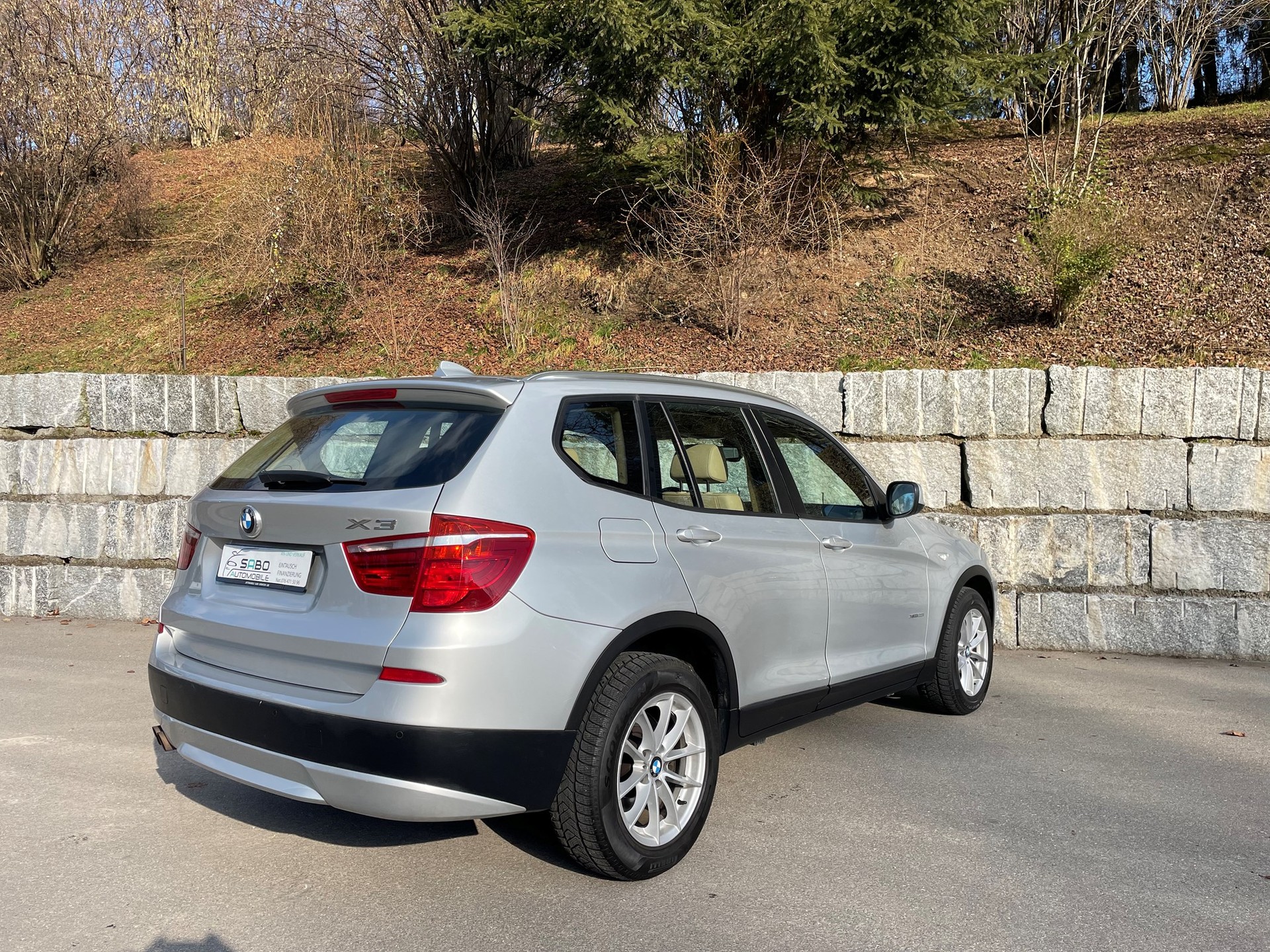 BMW X3 xDrive 28i Steptronic-image-2