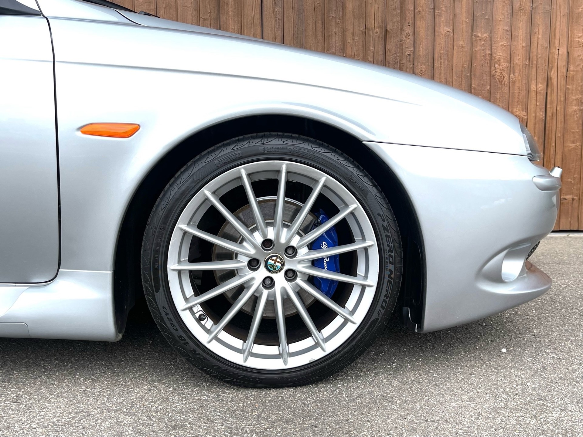 ALFA ROMEO 156 3.2 V6 GTA-showroom-element-2