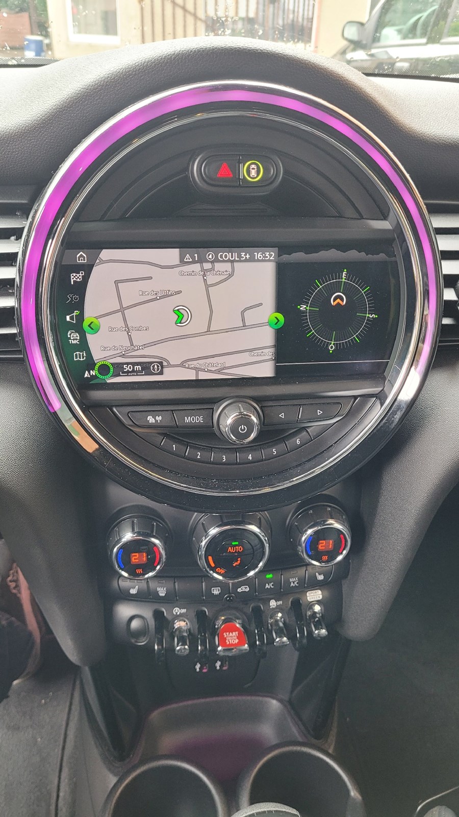 MINI Mini Cooper Steptronic DKG-image-8