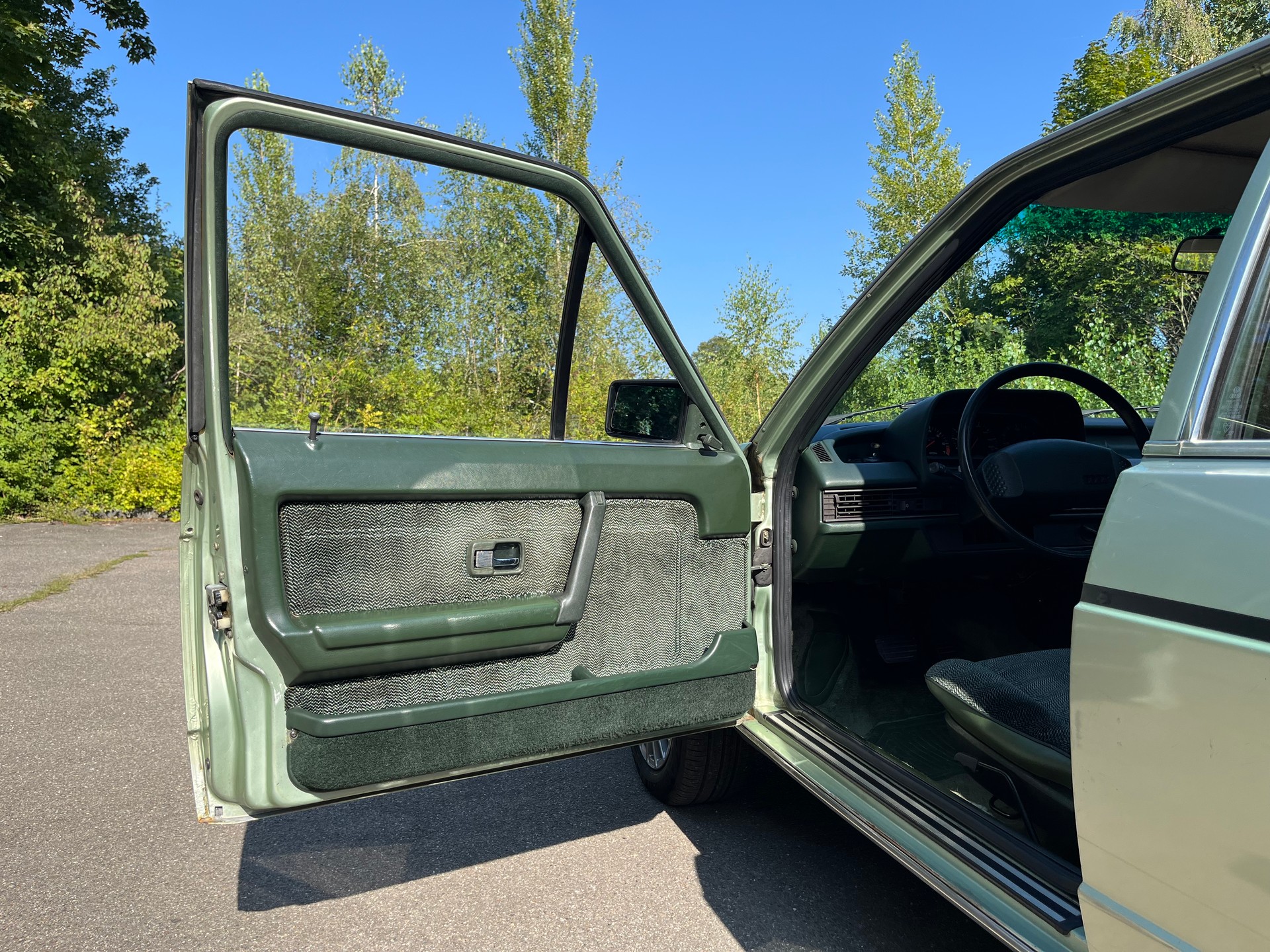 AUDI 100 5E CD-image-10