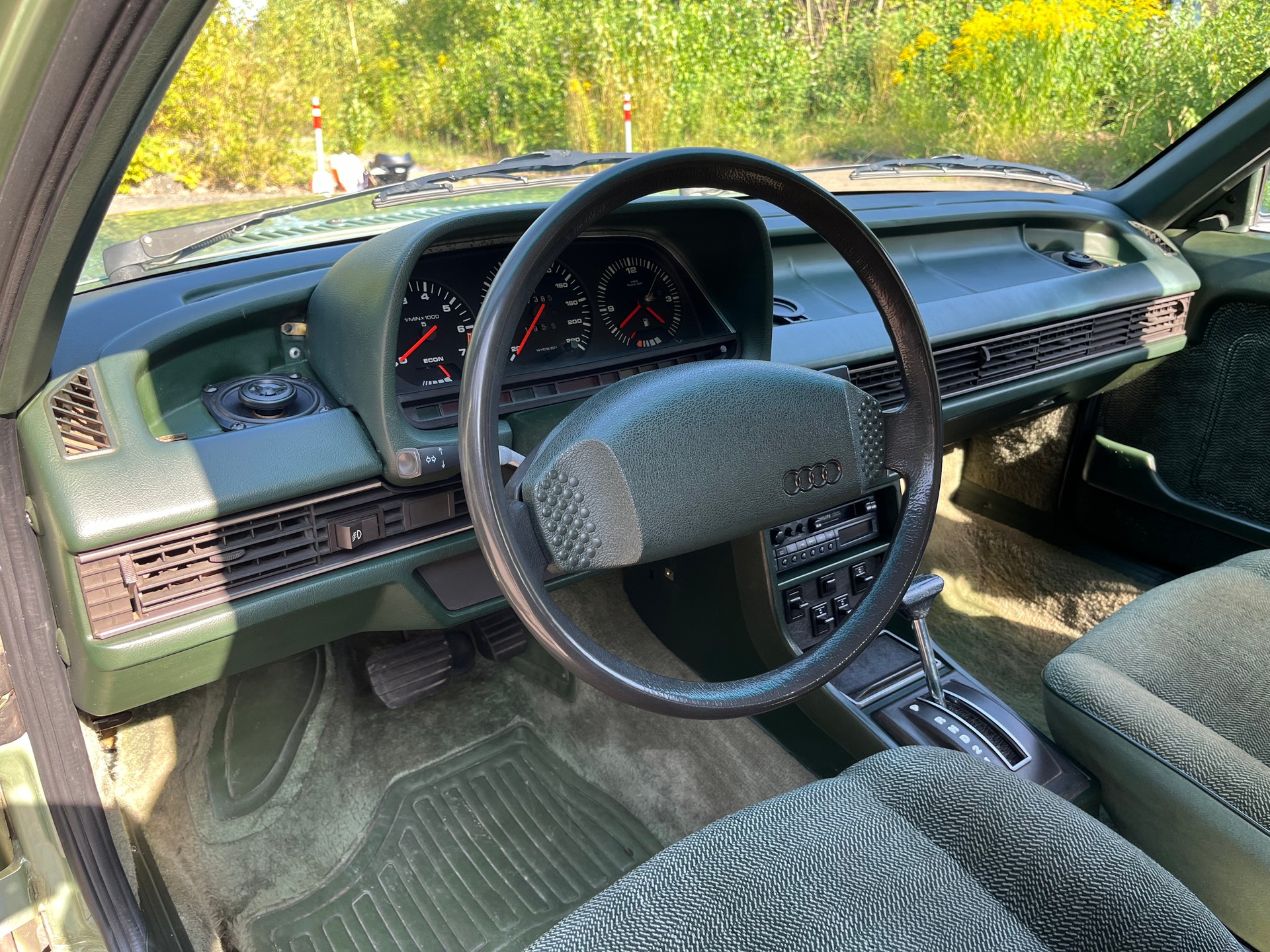 AUDI 100 5E CD-image-17